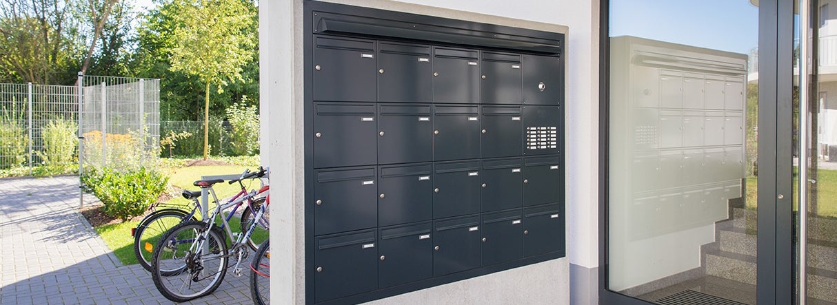 Unterputz-Briefkastenanlage-mit-Klingel-bonn3
