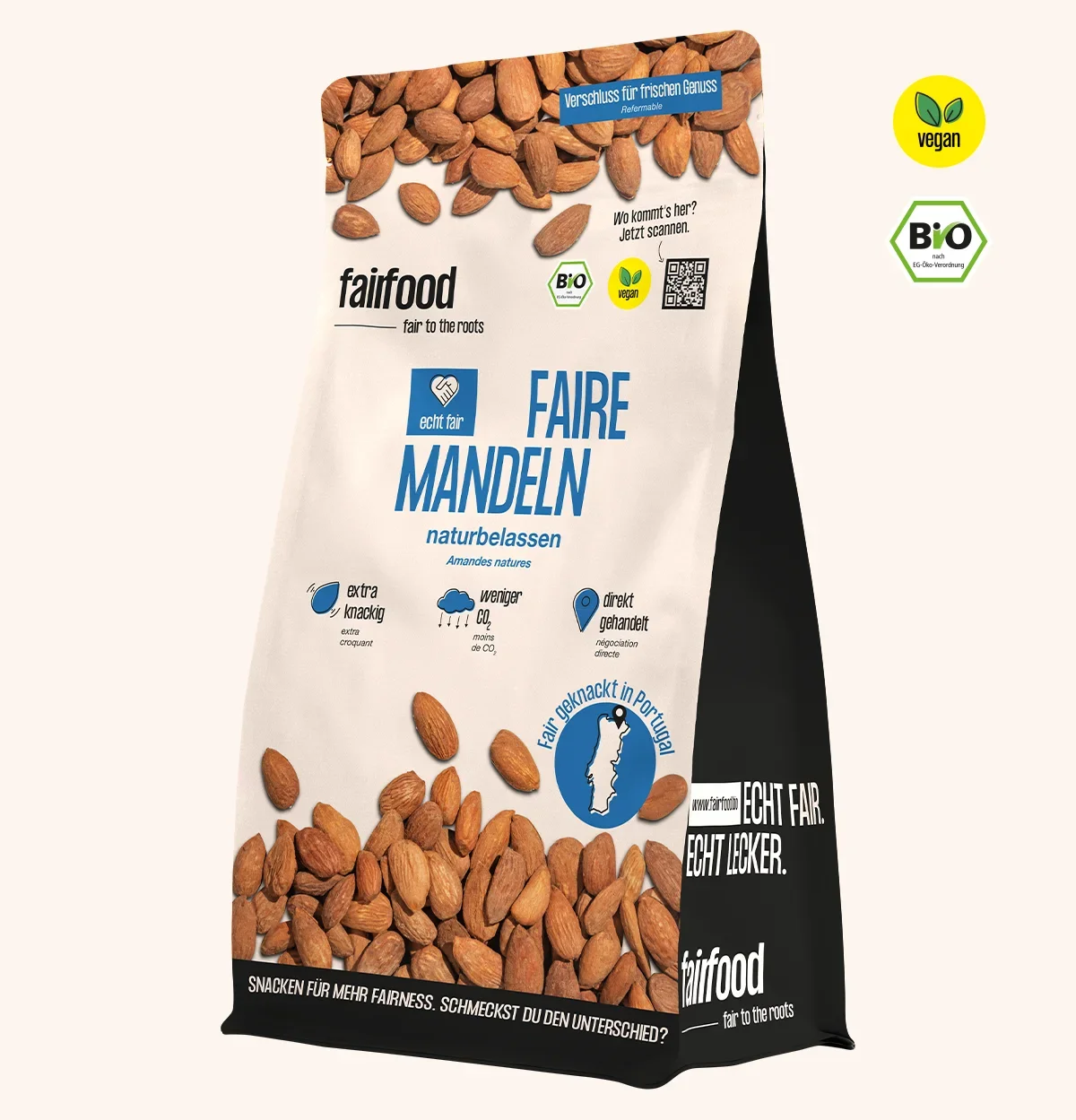 Beutel mit naturbelassenen Mandeln