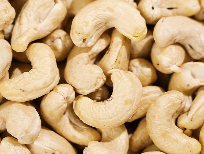 Hier siehst du Bio Cashewkerne naturbelassen Fairtrade