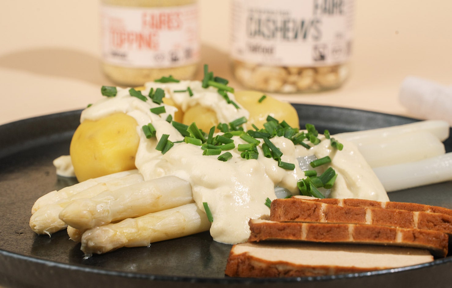 Vegane Hollandaise auf Cashewbasis Hier siehst du eine vegane Hollandaise auf Cashewbasis