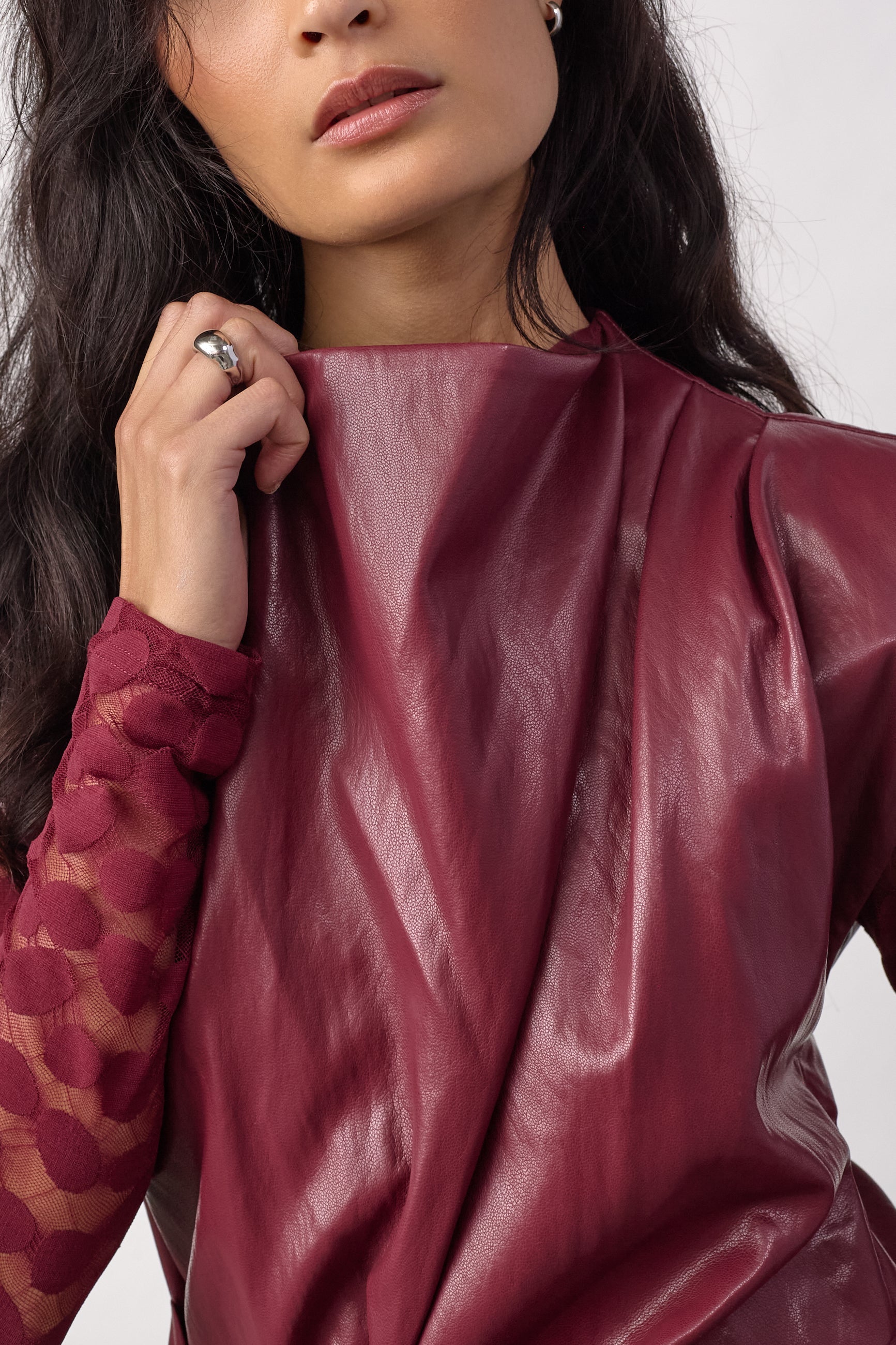 CO'COUTURE 500321 35958 GittCC Pleat Top-Berry Red