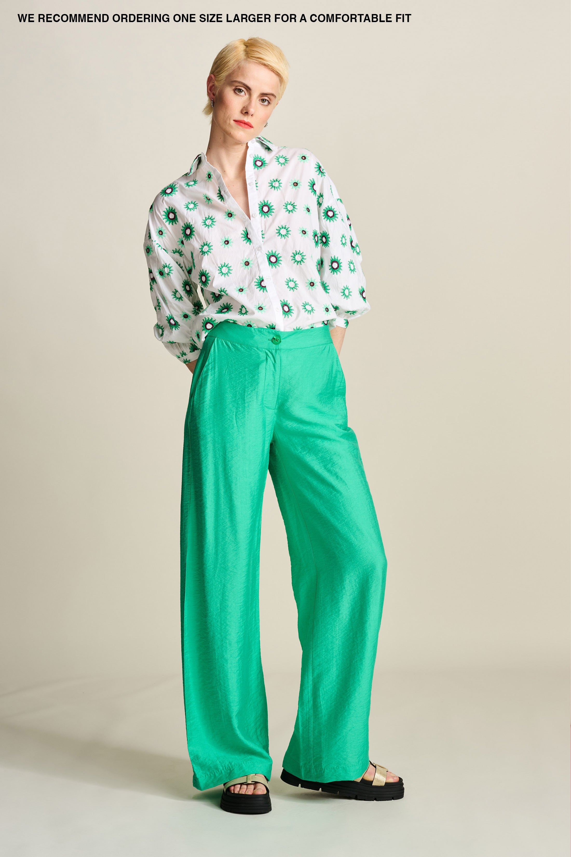 POM SP7819 PANTS - Lush Green