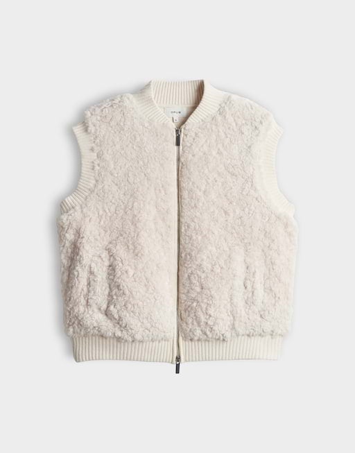 OPUS 10638214598106 Gaste Vest van teddypluche