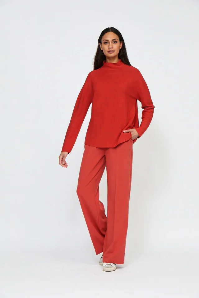 VK.03 KARLIE Terracotta Trui