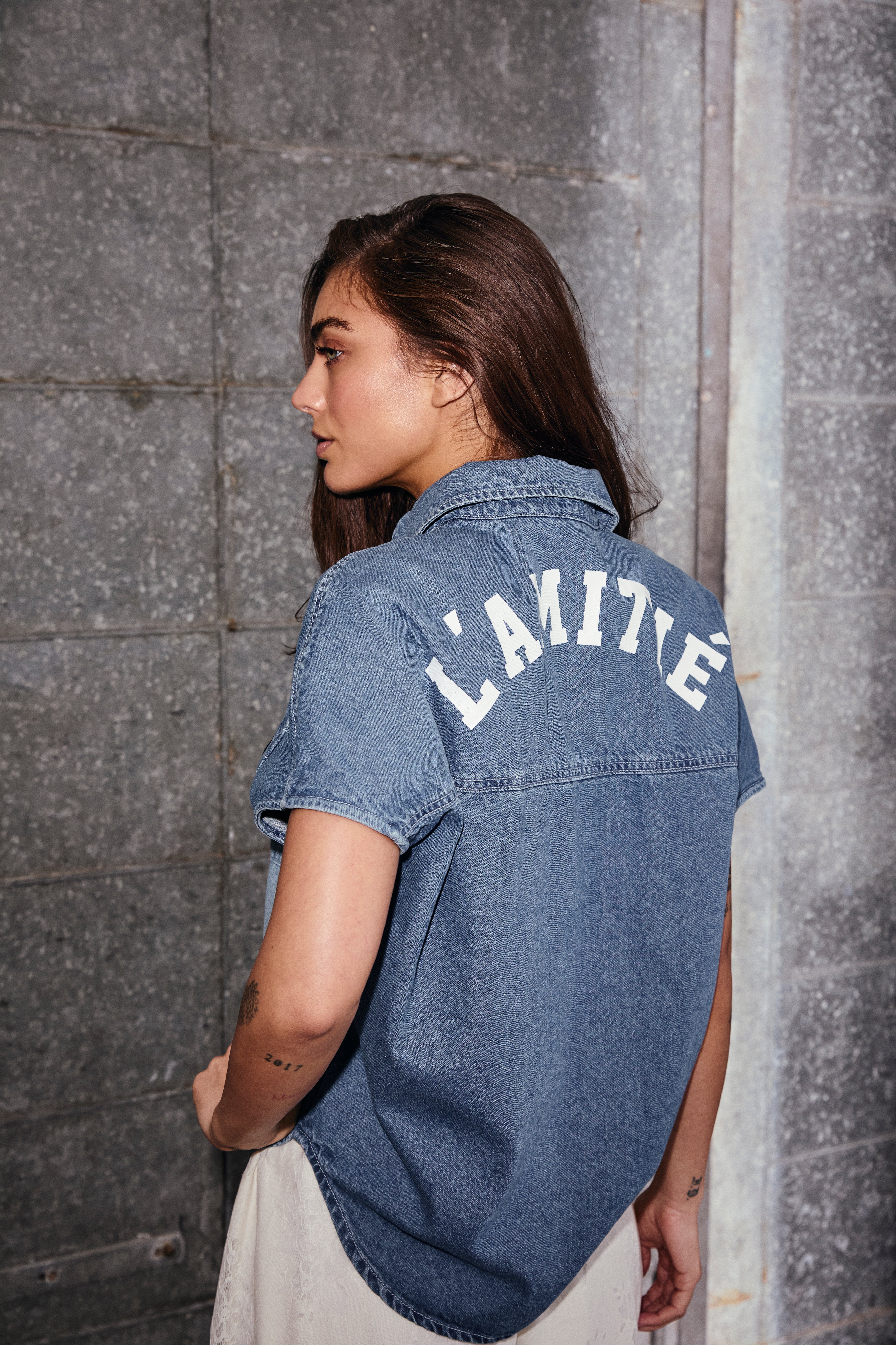 HAUTE L'AMITIE HL10593 Denim NS Logo Shirt