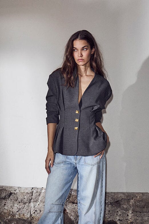HAUTE L'AMITIE HL10669 Enna Waist Pleat Blazer