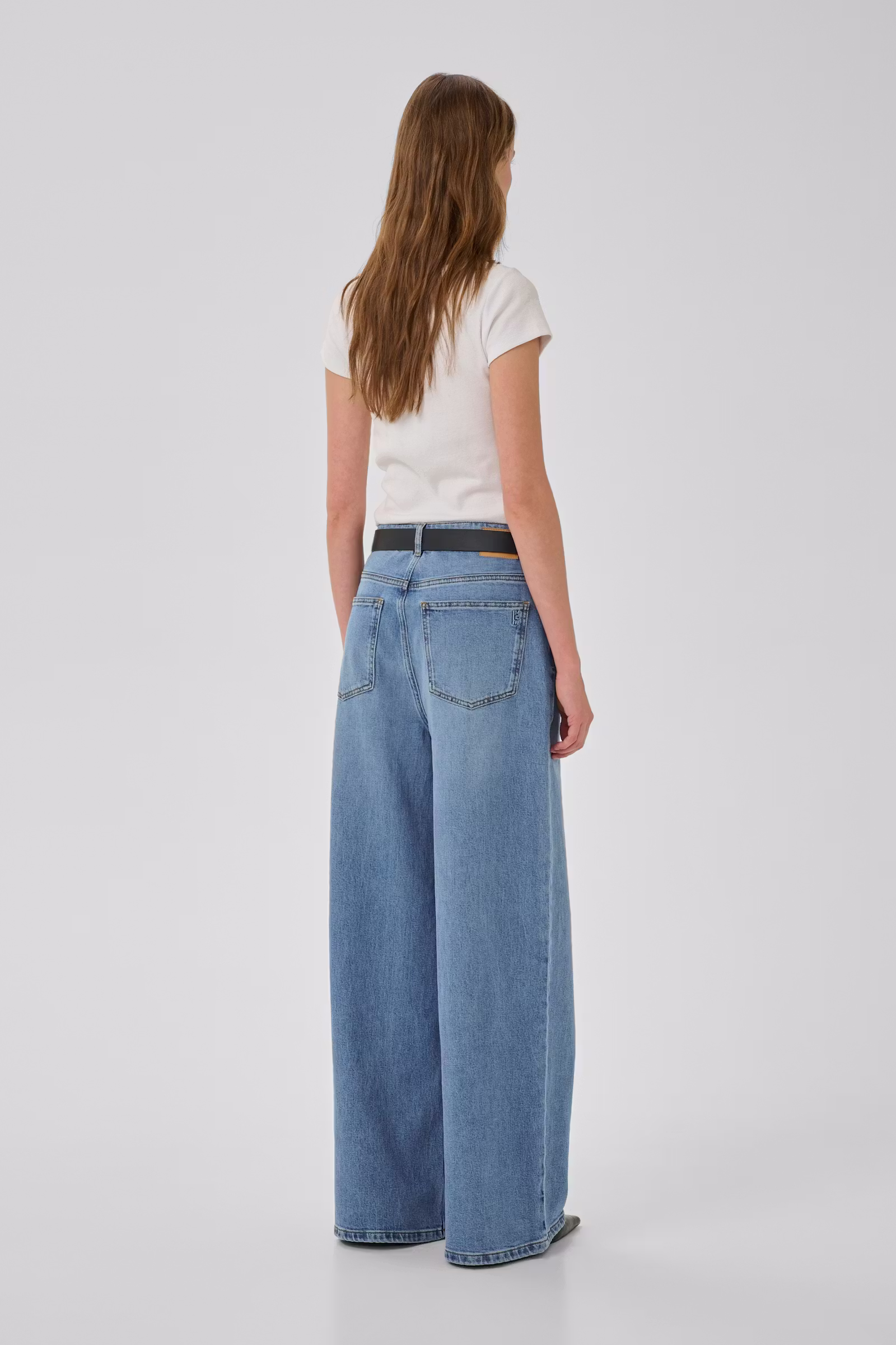 My Essential Wardrobe 10705478 MWJessie 139 LwCrotXW