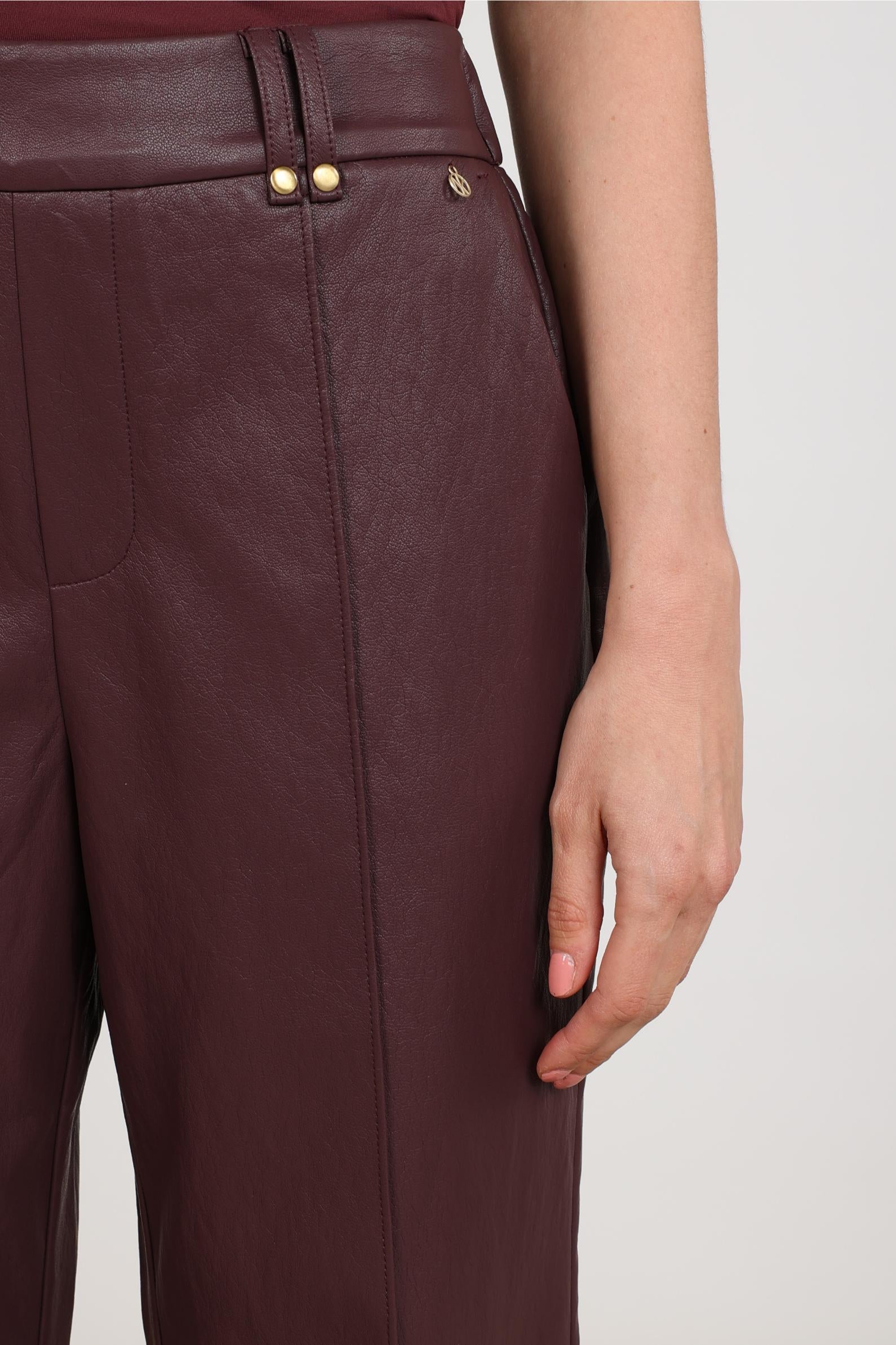 NUKUS NKF09061 Jill Pants PU-cherry