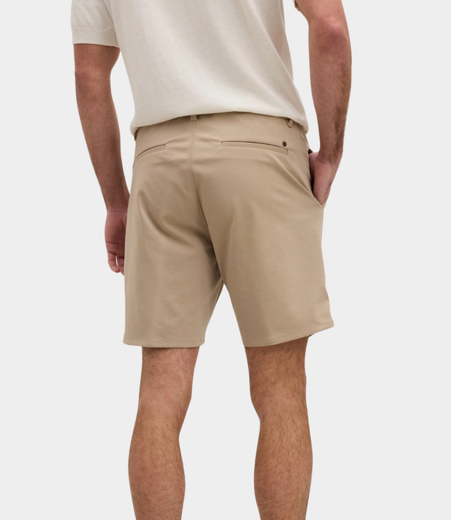 GOOD PEOPLE HARLEM Chino Slim-fit Shorts Beige