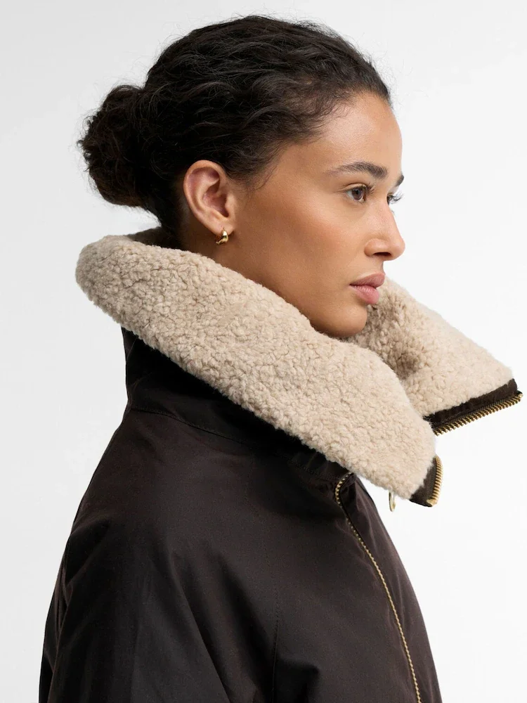 BARBOUR LWX1590 Mary Waxjacket