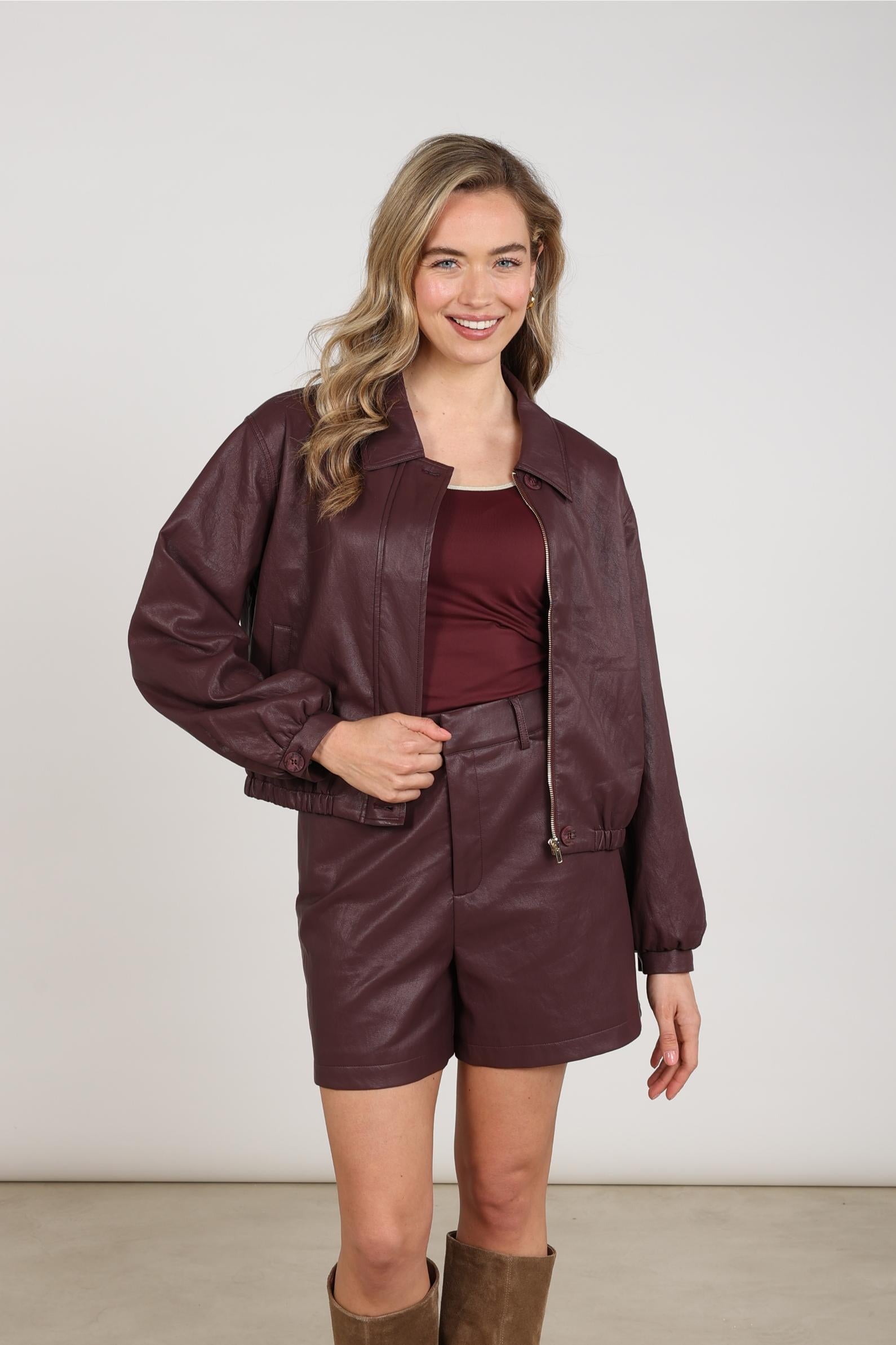 NUKUS NKF13103 Dominique Jacket PU-cherry