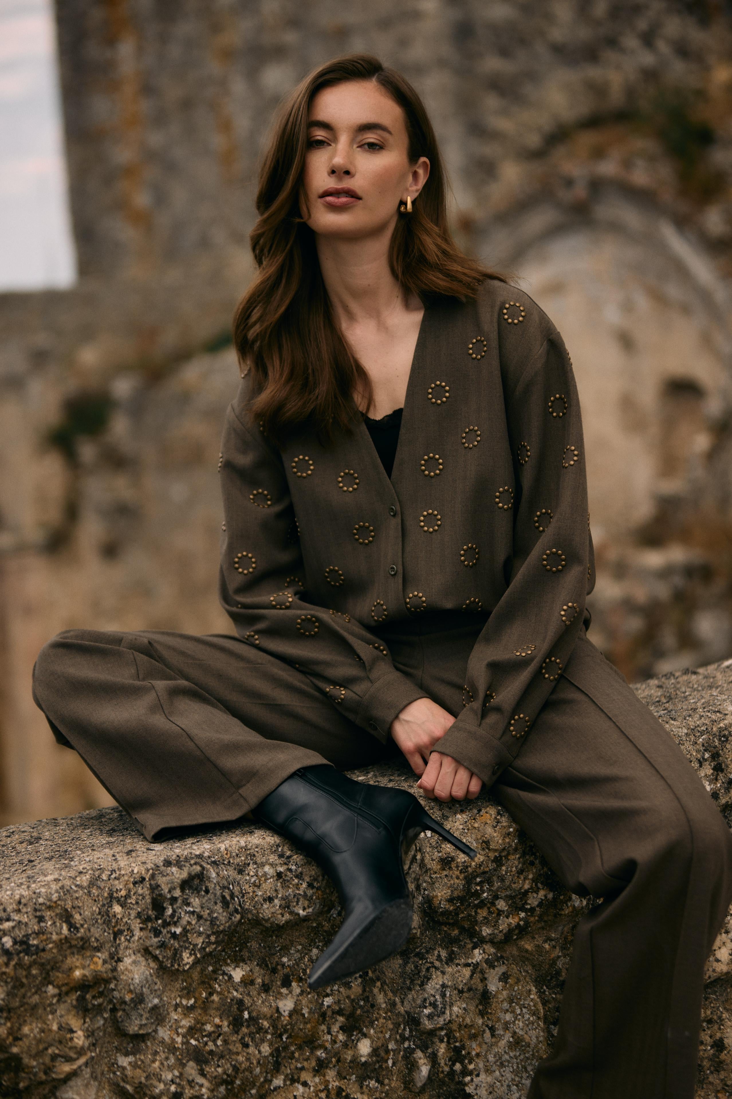 NUKUS NKF02197 Anika Blouse Studs