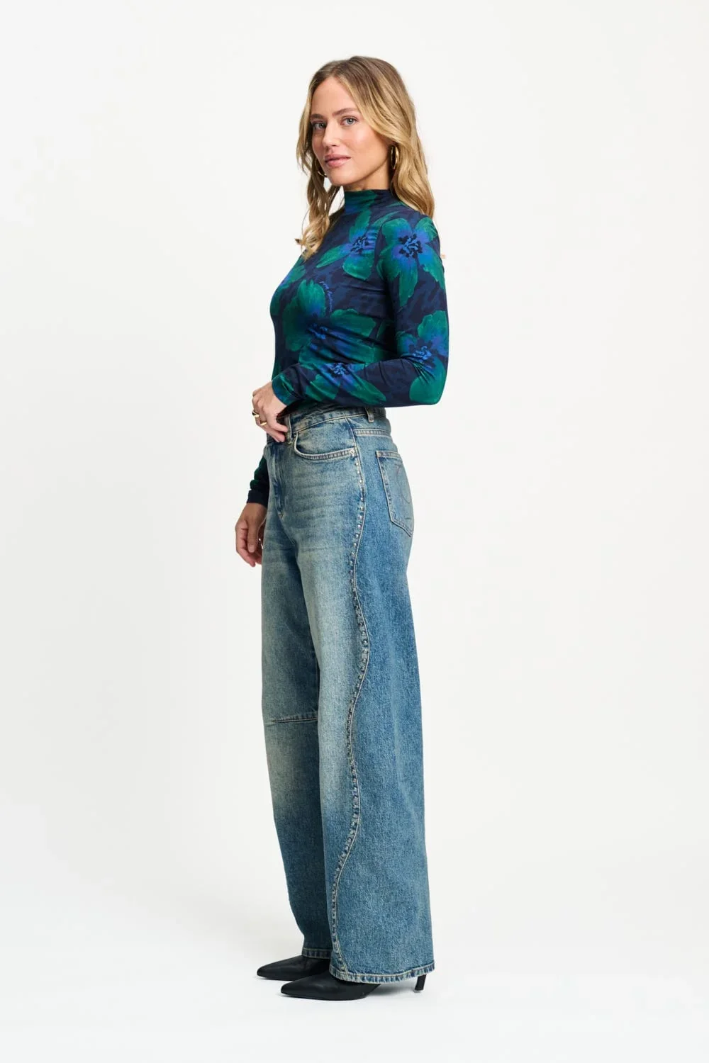 POM SP9807 JEANS  - Jacky Studs blue