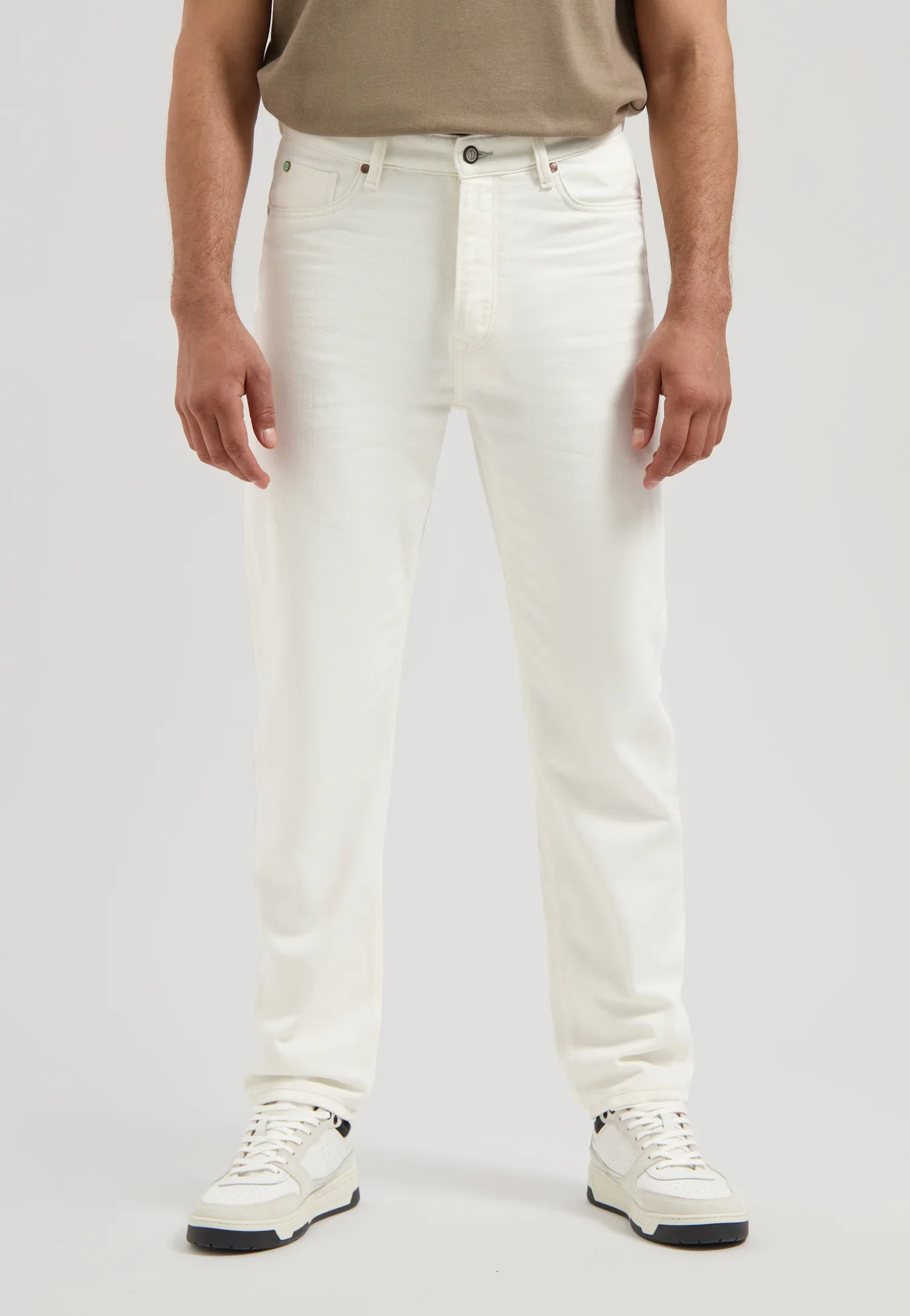 DSTREZZED 551537 Logan 5 Pocket-Offwhite