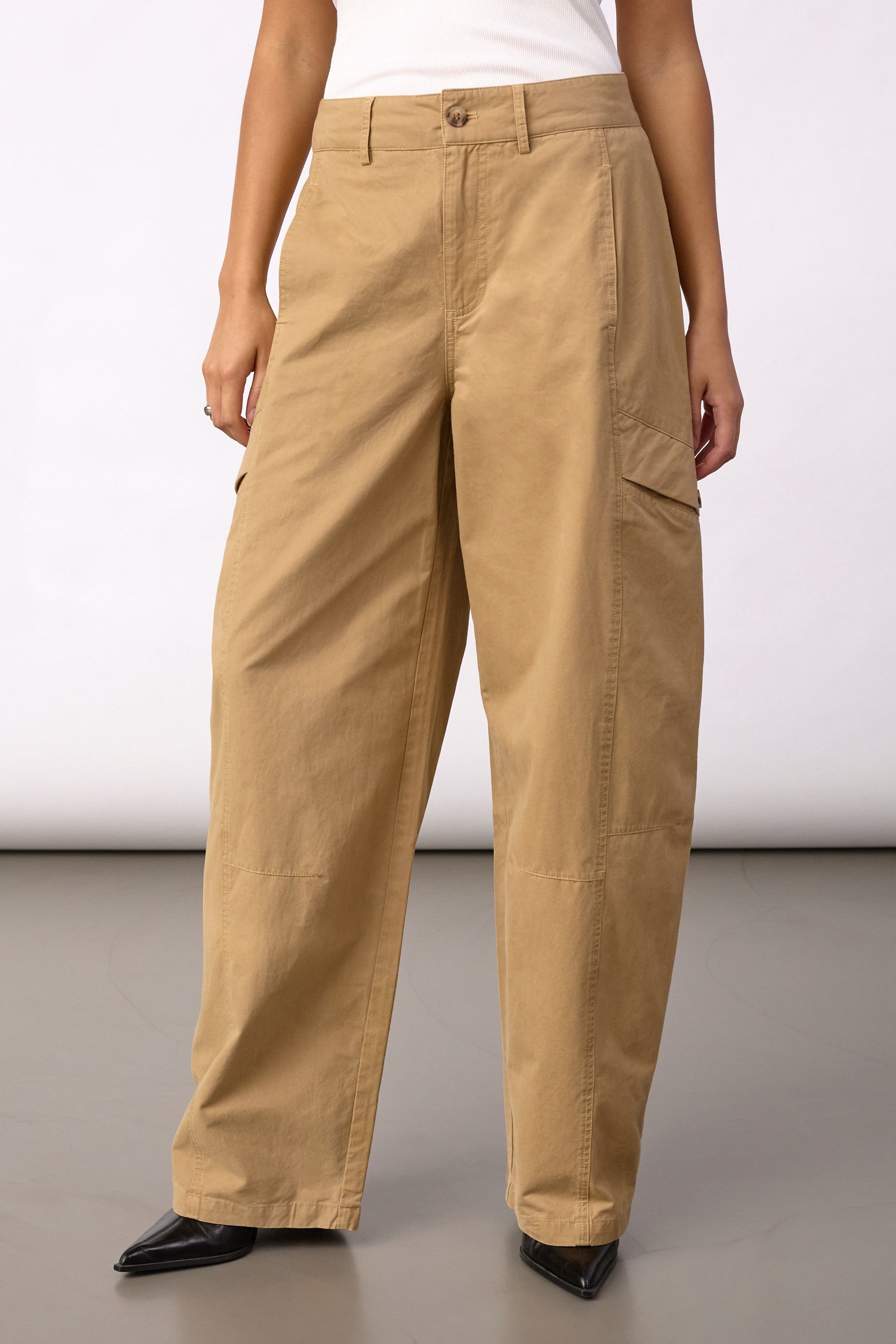 CO'COUTURE 500421 EvelynCC Barrel Pts-Sand