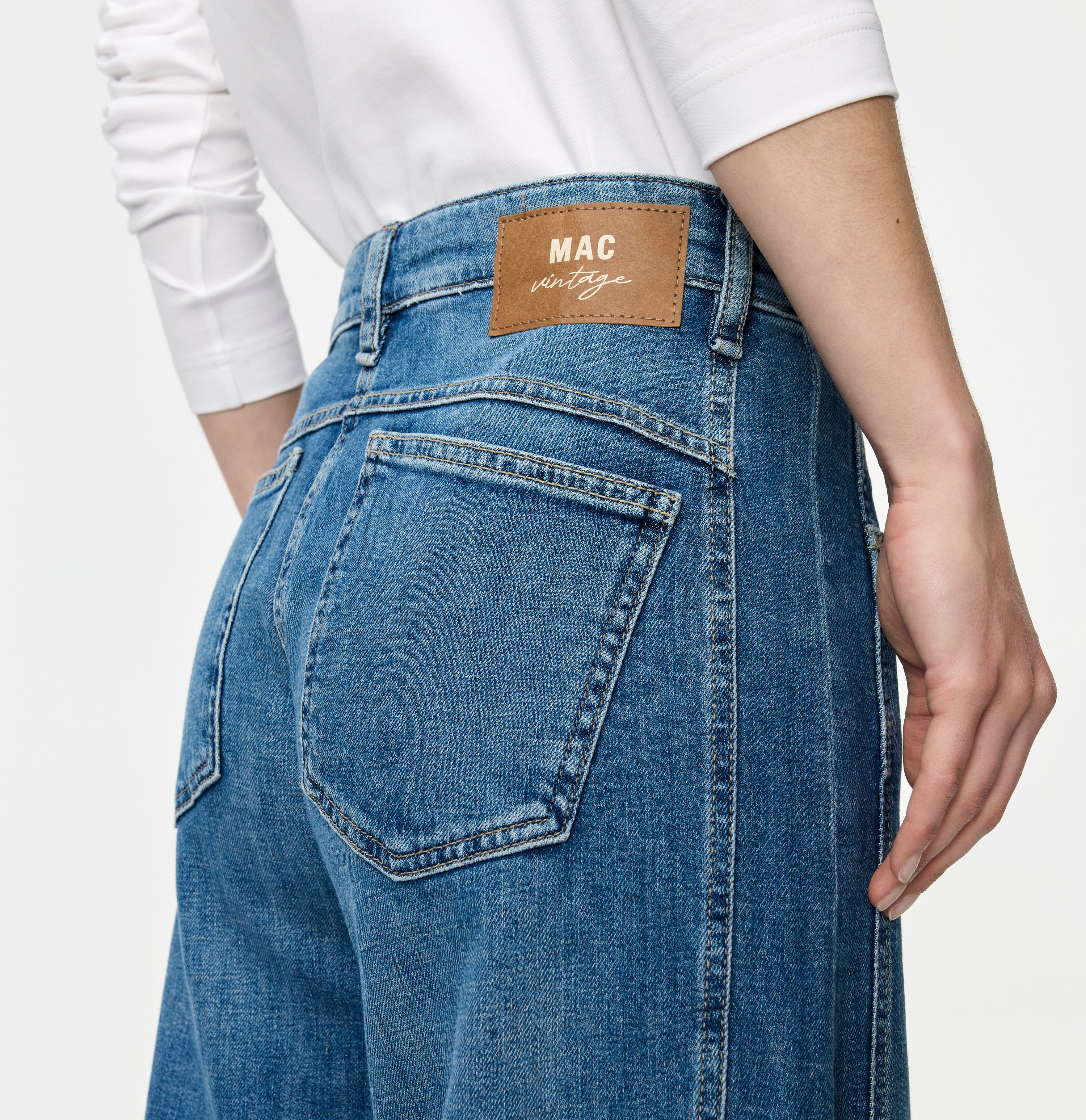 MAC 0333L 3126-90 OHIO Barrel Fit Jeans-MidBlueUsed