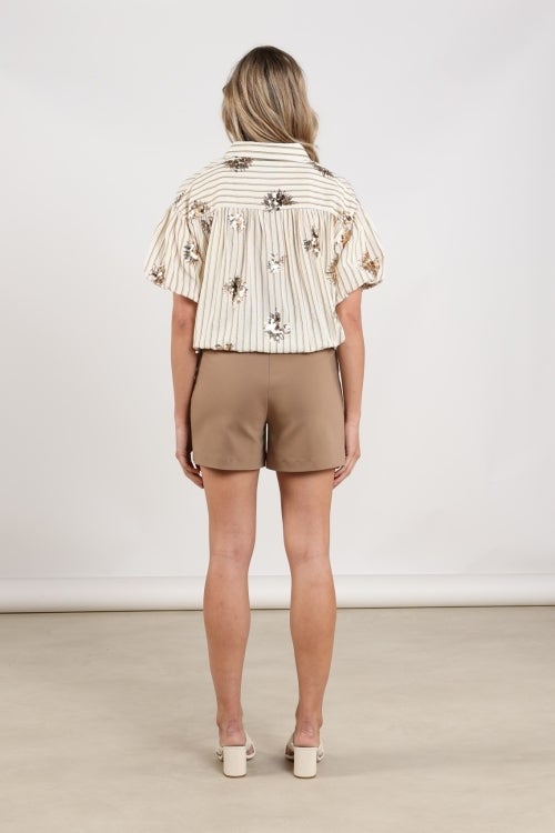 NUKUS NKS09043 Dahlia Short