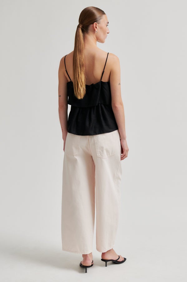 SECOND FEMALE 60696 AIE TOP-Black