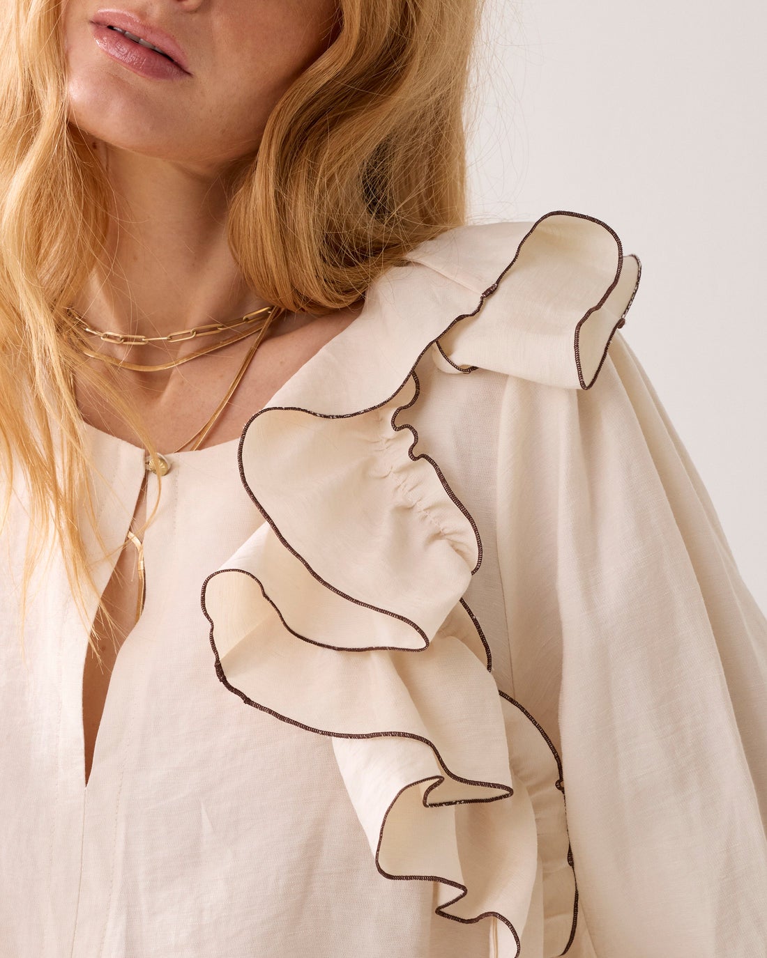 SUMMUM 2s3424-12372 Linnenblend top met ruche