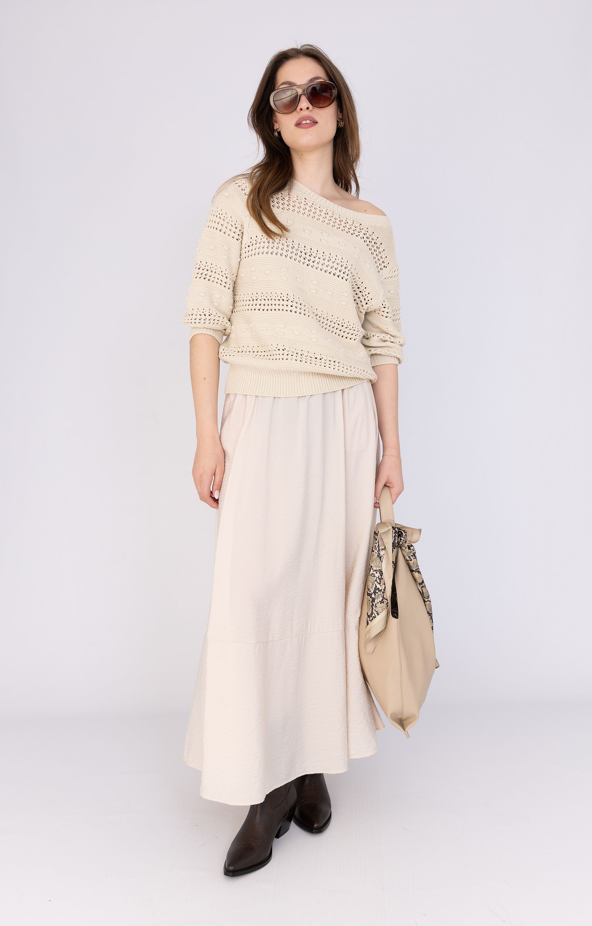 ANNA 48A03-02782 Rok