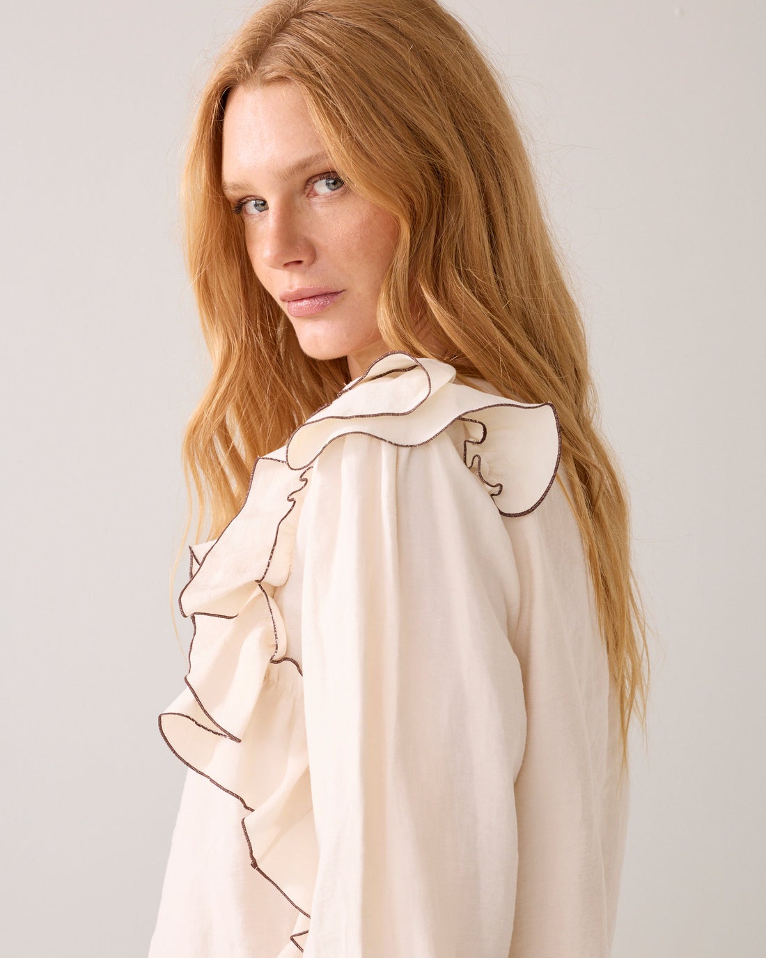 SUMMUM 2s3424-12372 Linnenblend top met ruche