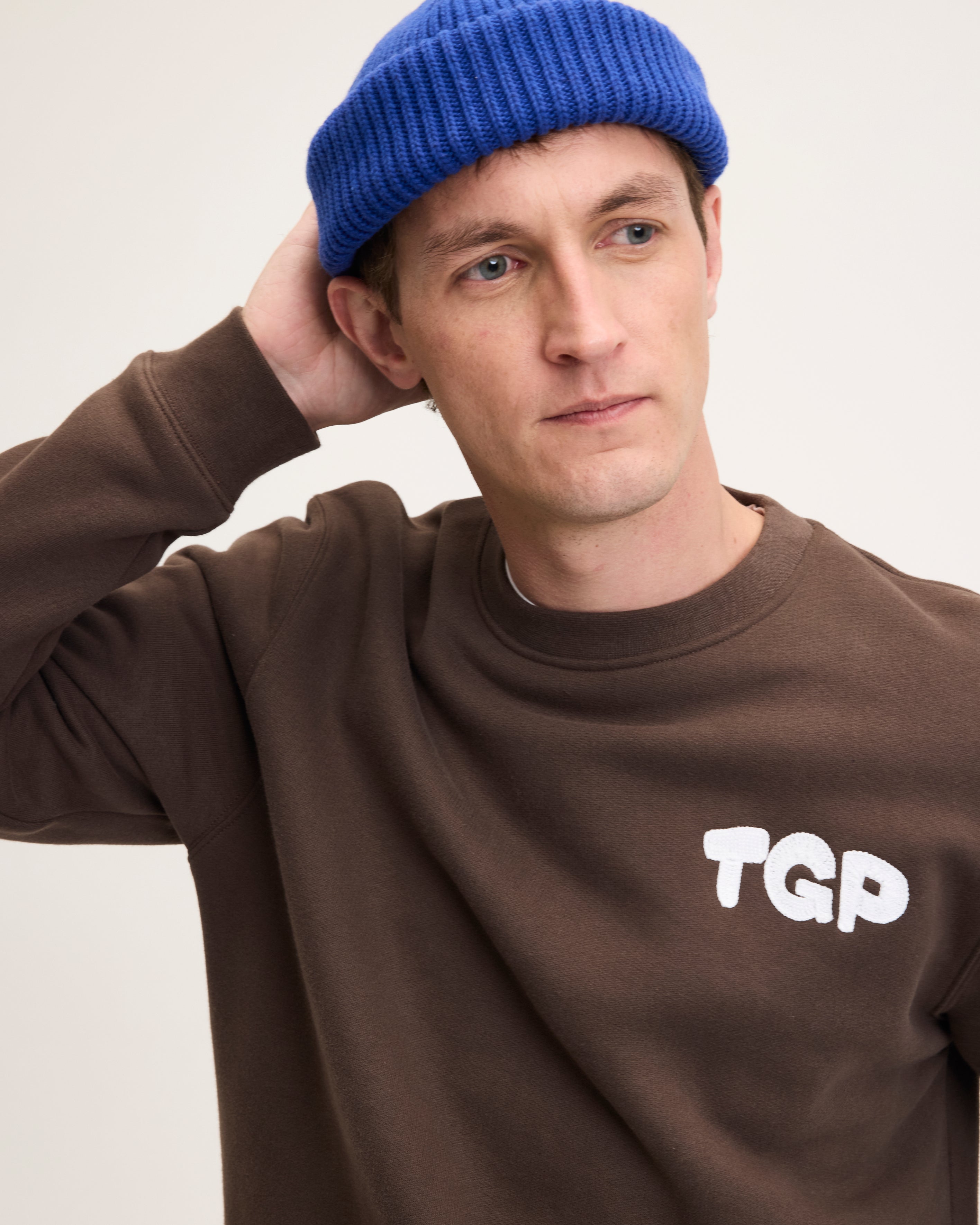 THE GOODPEOPLE LOOk 26020708 sweater bruin