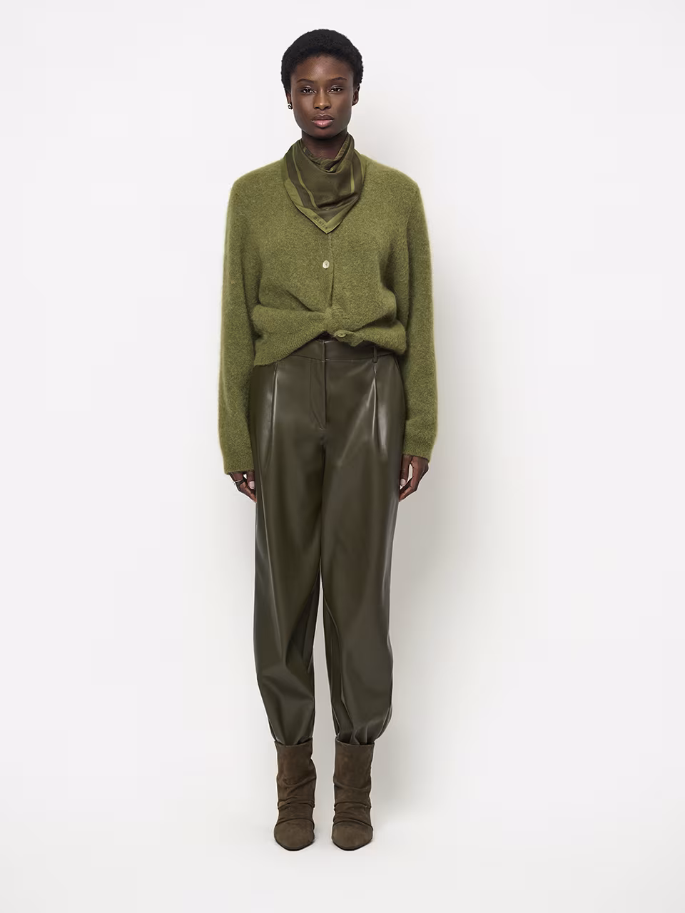 DANTE 06 263125 Minora fauxL Barrel Pants