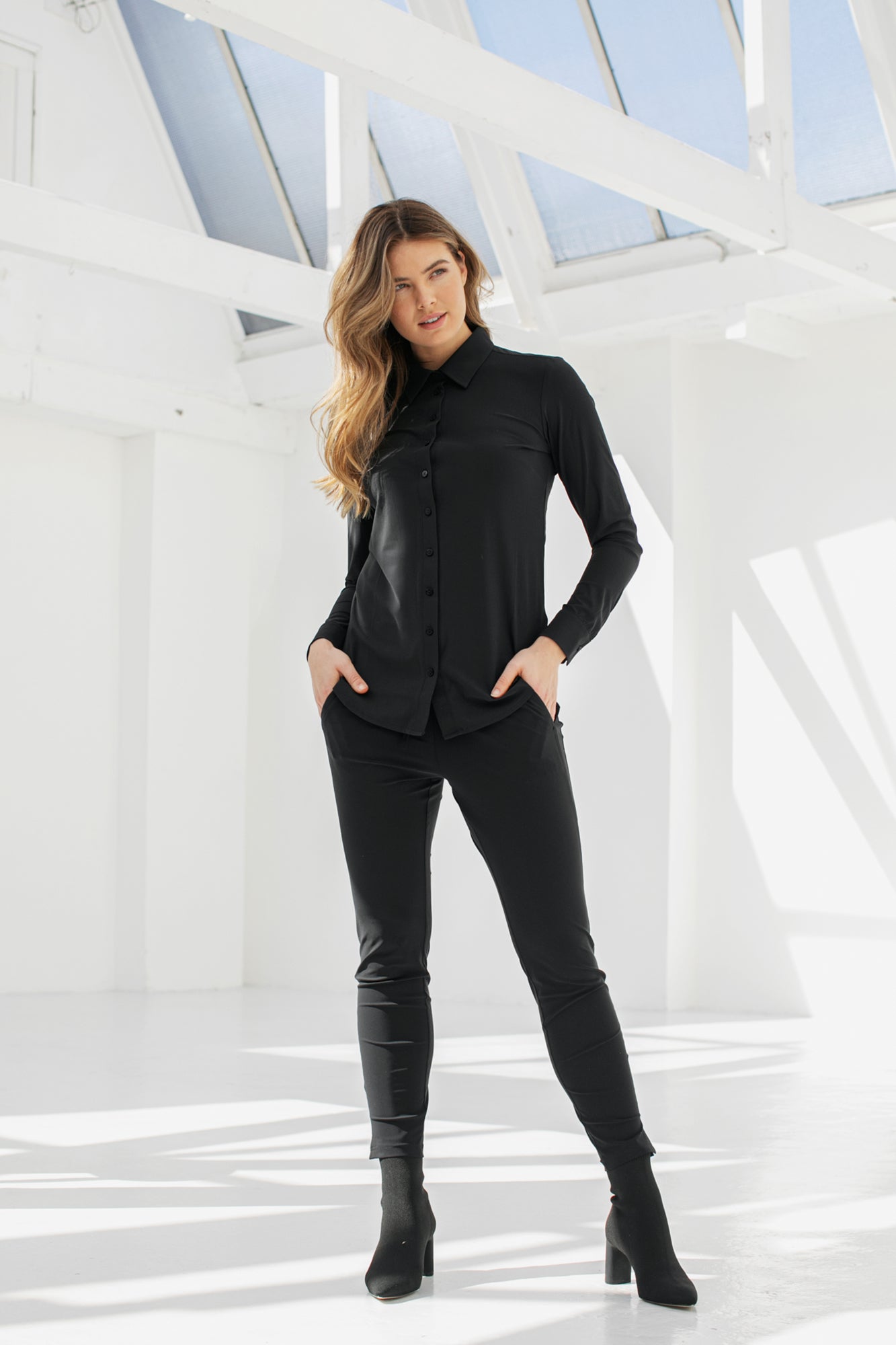 Studio Anneloes 90960 Poppy blouse - black