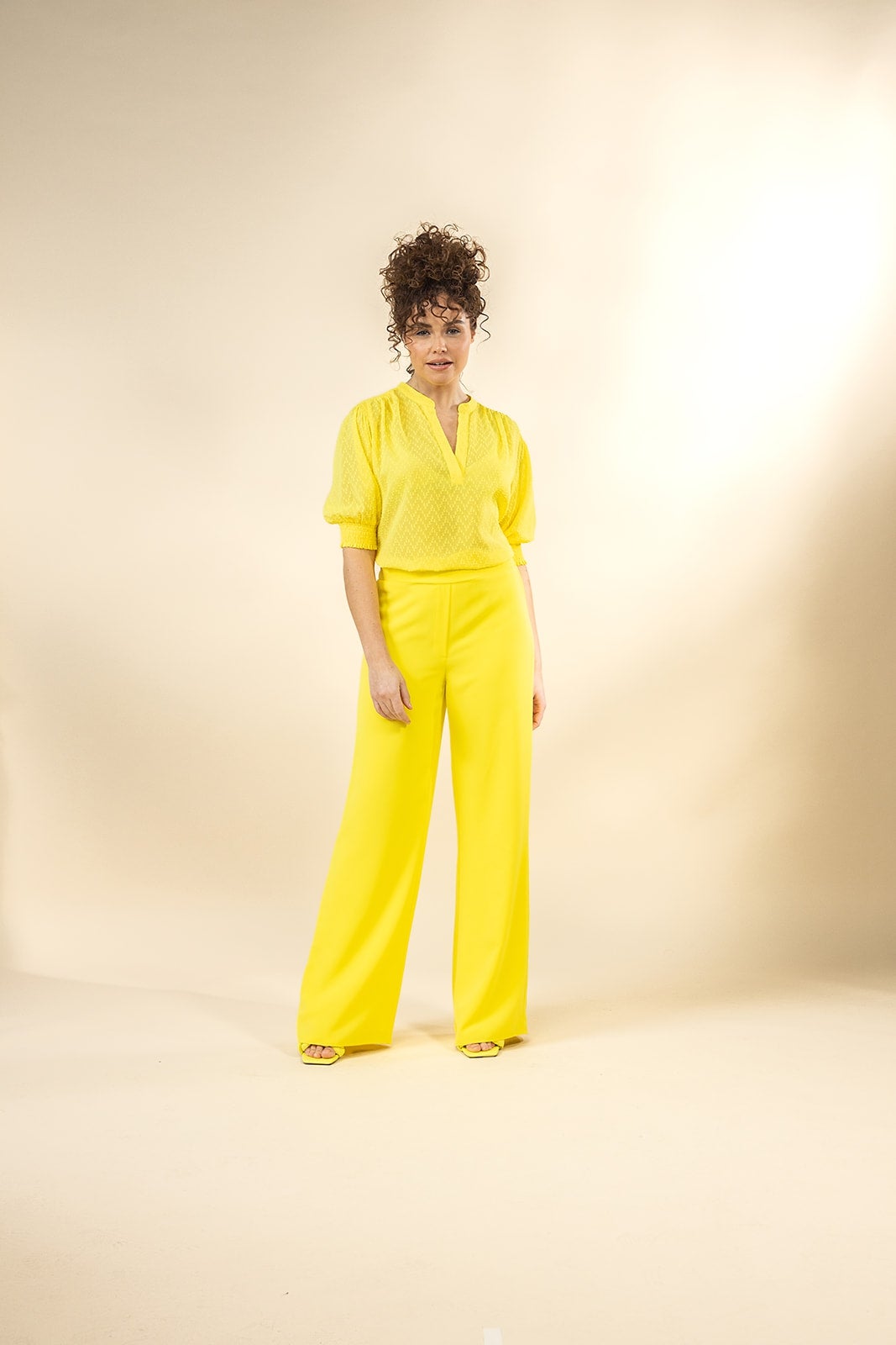 LABEL DOT Broek Rodi (816) - Geel