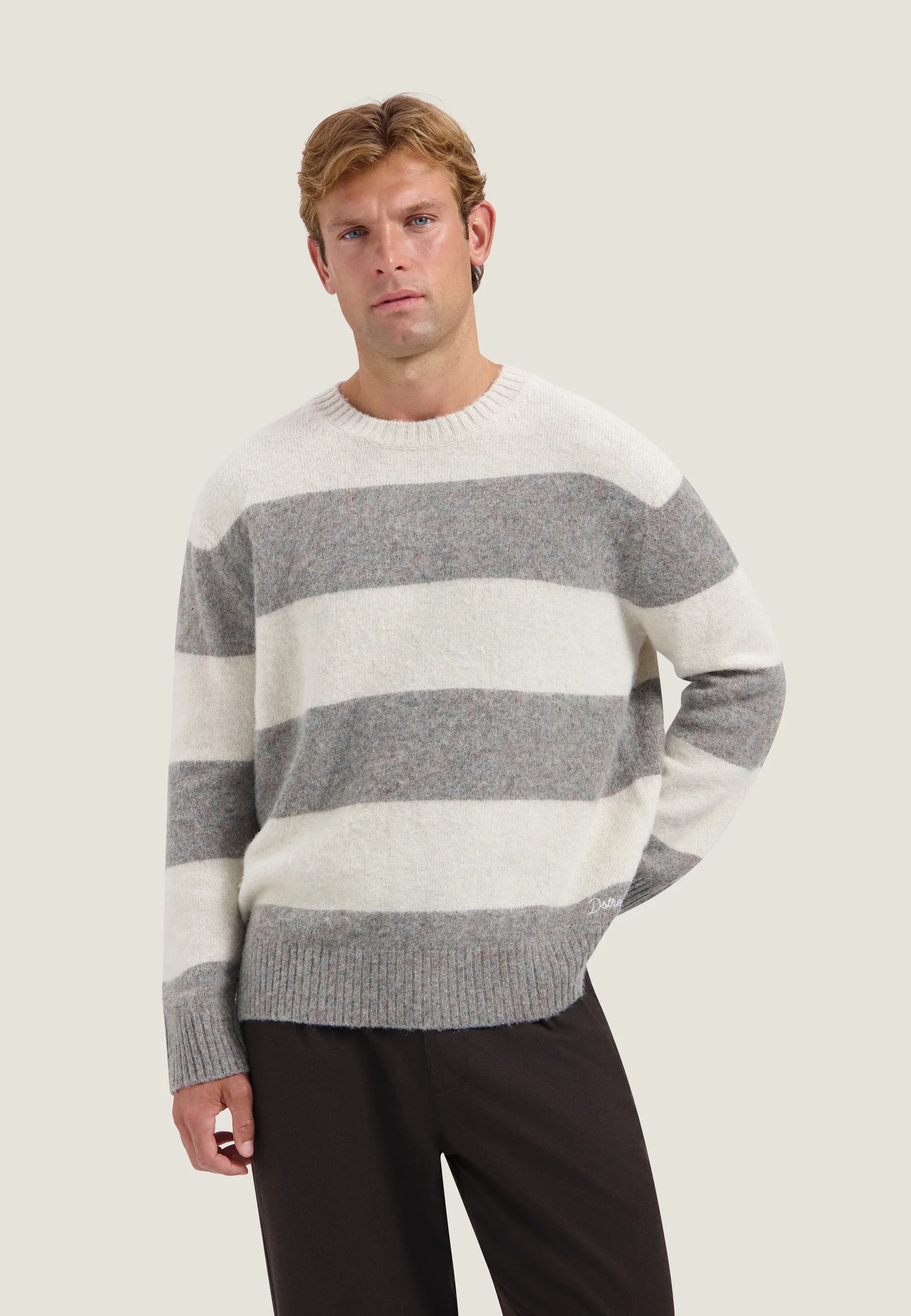 DSTREZZED 406802 FRASER CREWNECK dark brown