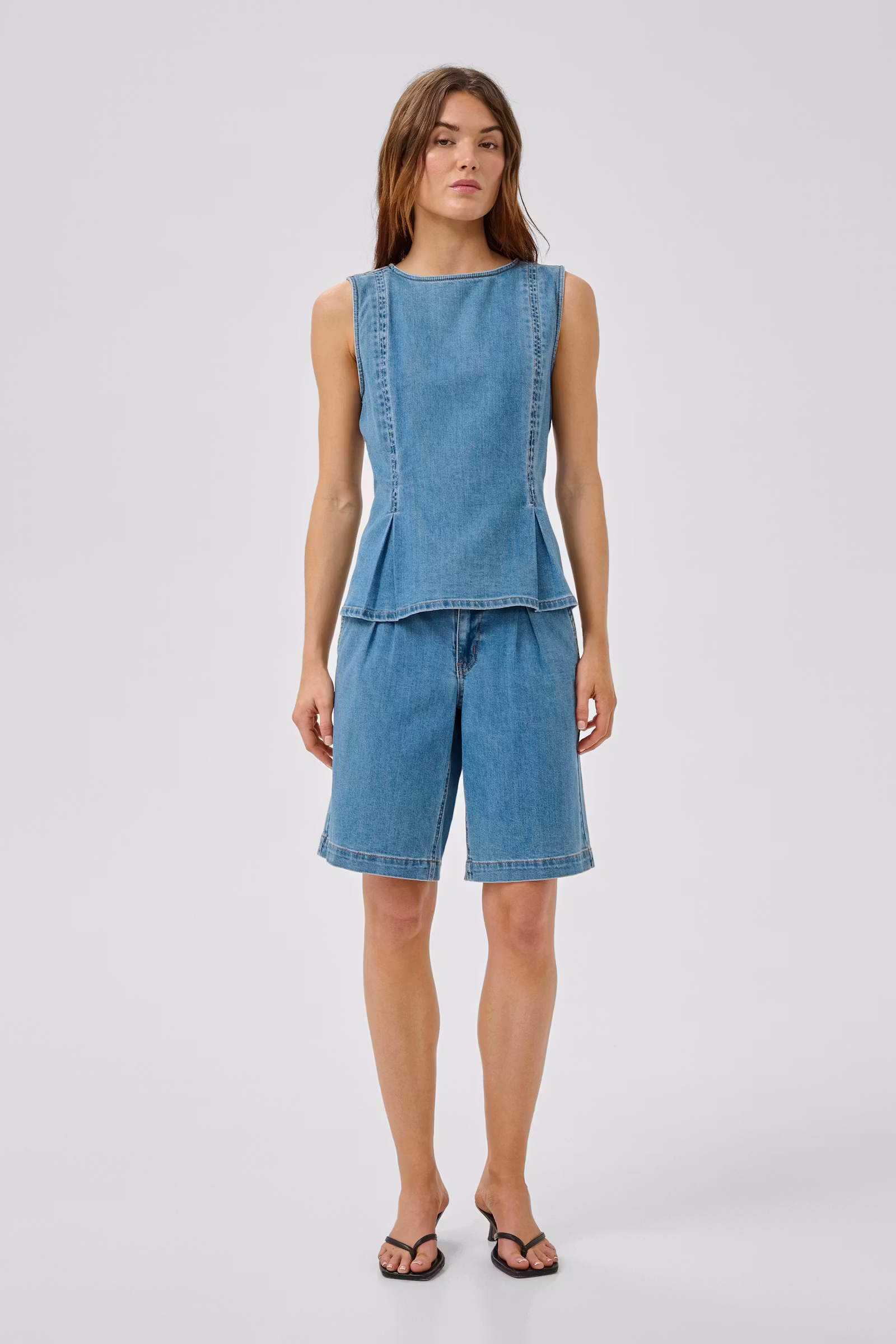My Essential Wardrobe 10705595 MWLara 115 CityShorts Denim