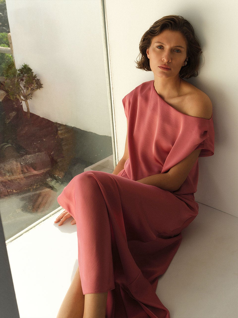 DANTE 06 261305 Epic Offshoulder Satin Maxi Dress