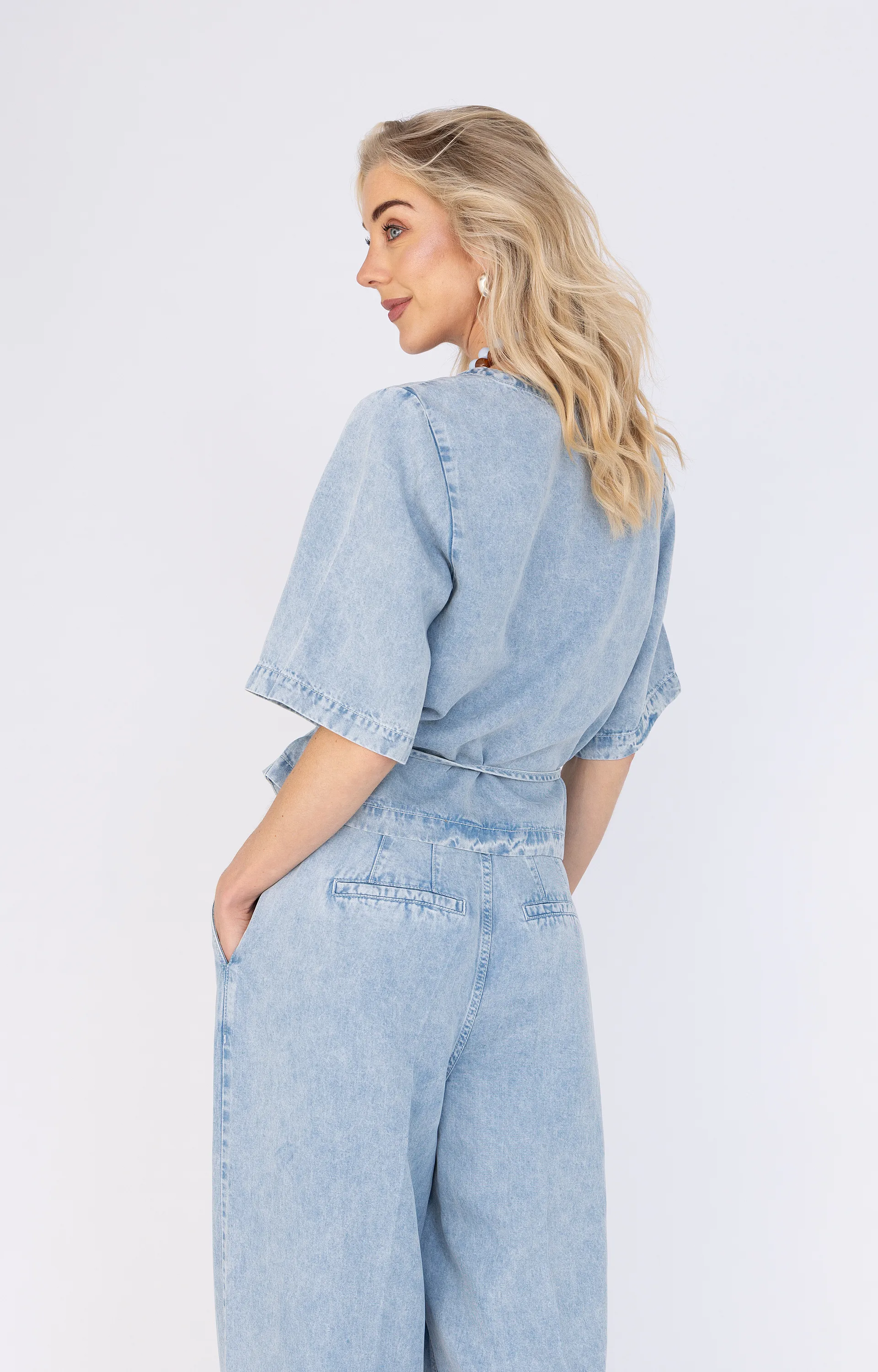 ANNA BLUE 67A24-05Sacha Blouse