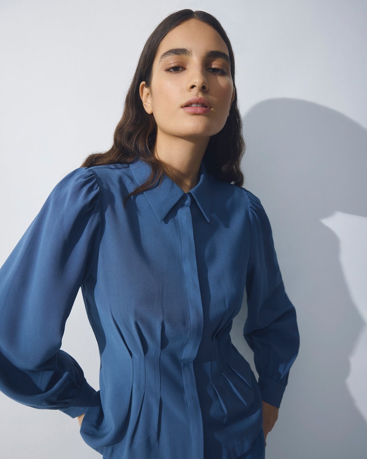 19756 MSCHElsa Asana Shirt