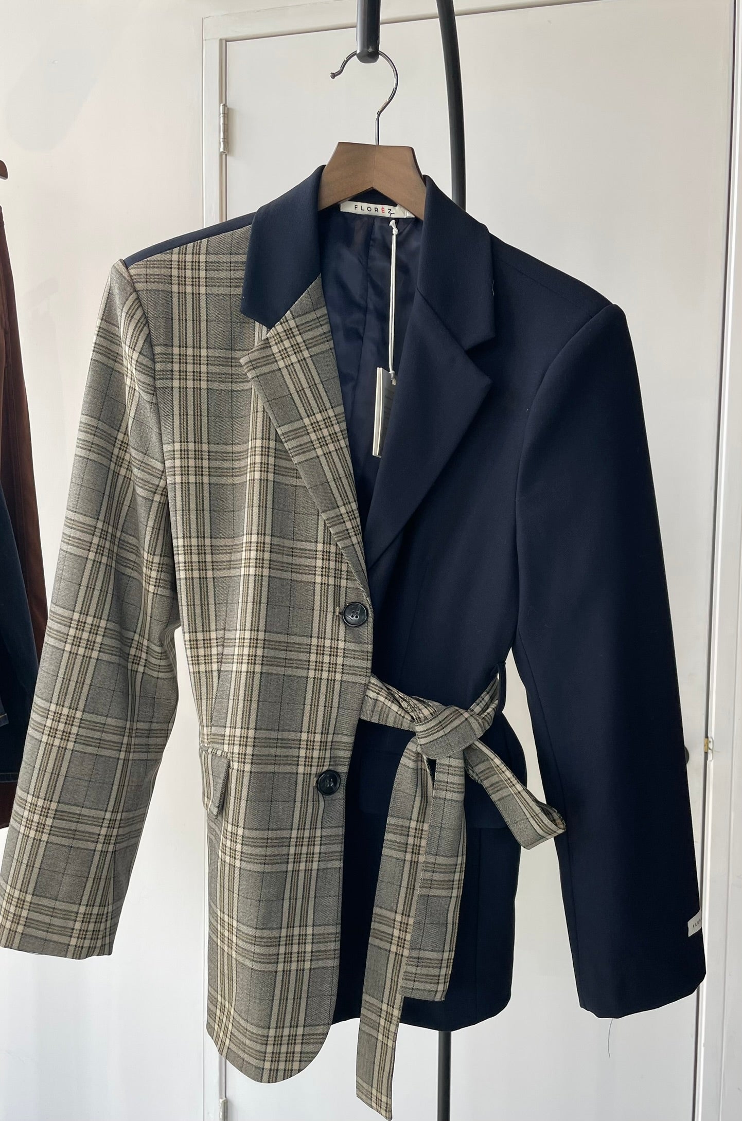FLORÈZ CR0742 Minue Strik Blazer2-tone