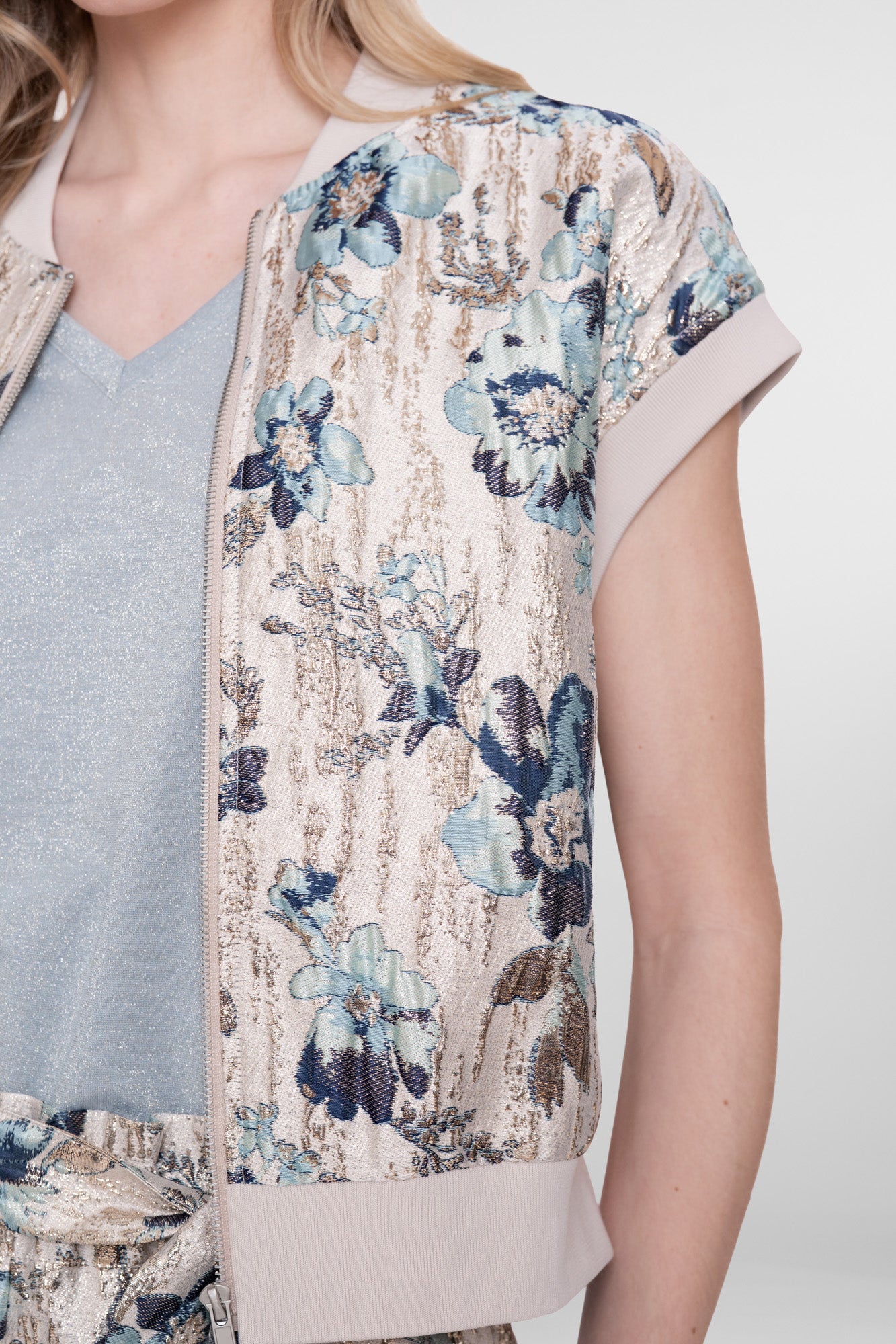 GEISHA 65355-14  Sleeveless Bomber Jacquard