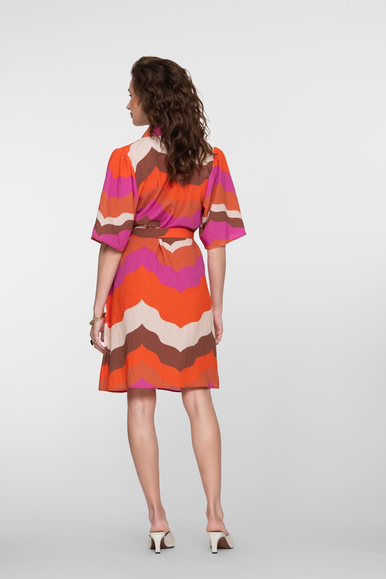 GEISHA Jurk met grafische waveprint en vlindermouwen 67103-20