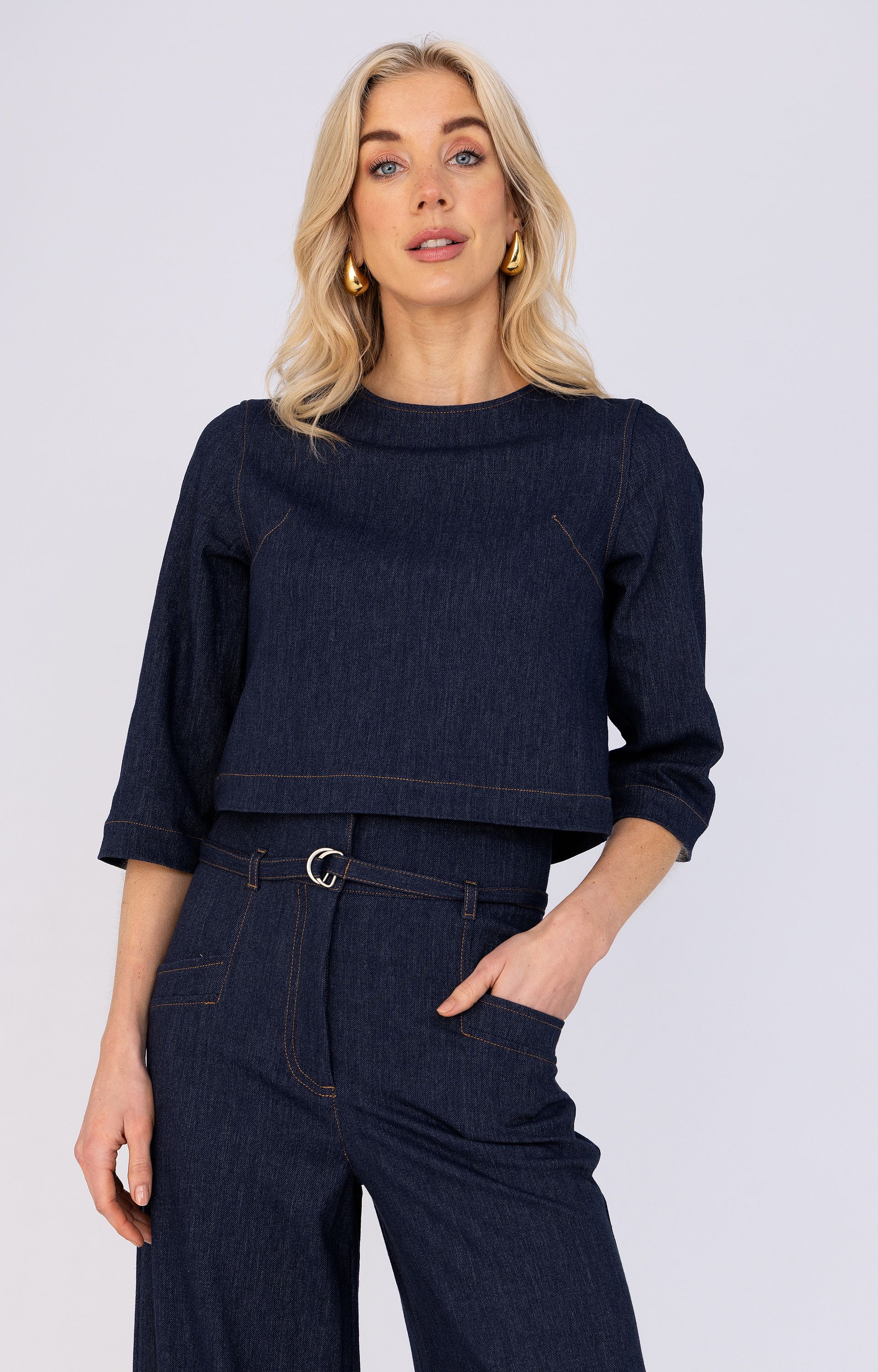 ANNA 32a05-03680-1 Blouse met knoopsluiting op de rug