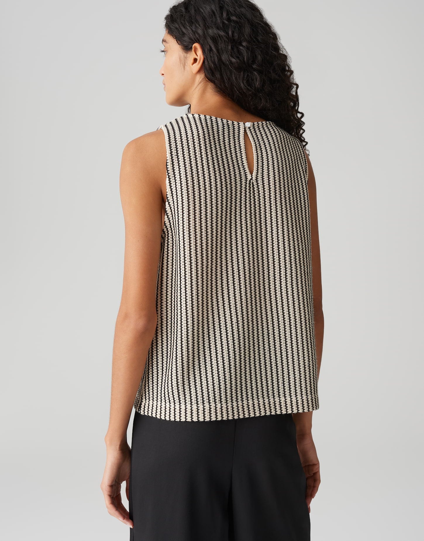 OPUS 10421413216100 Isolchen Top