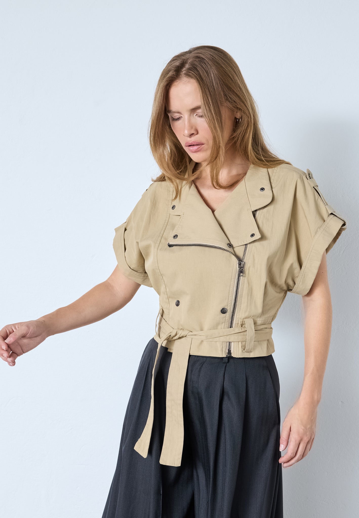 40015 KeshaCC Cargo Vest