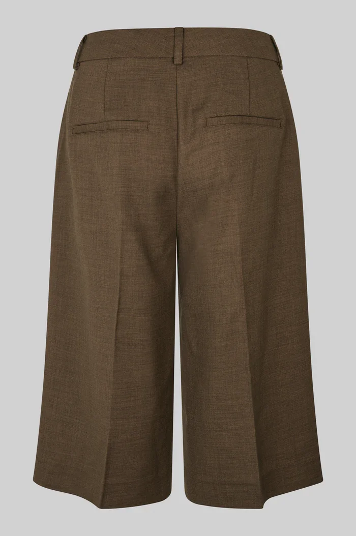 SECOND FEMALE 60822 Sharo Long Shorts