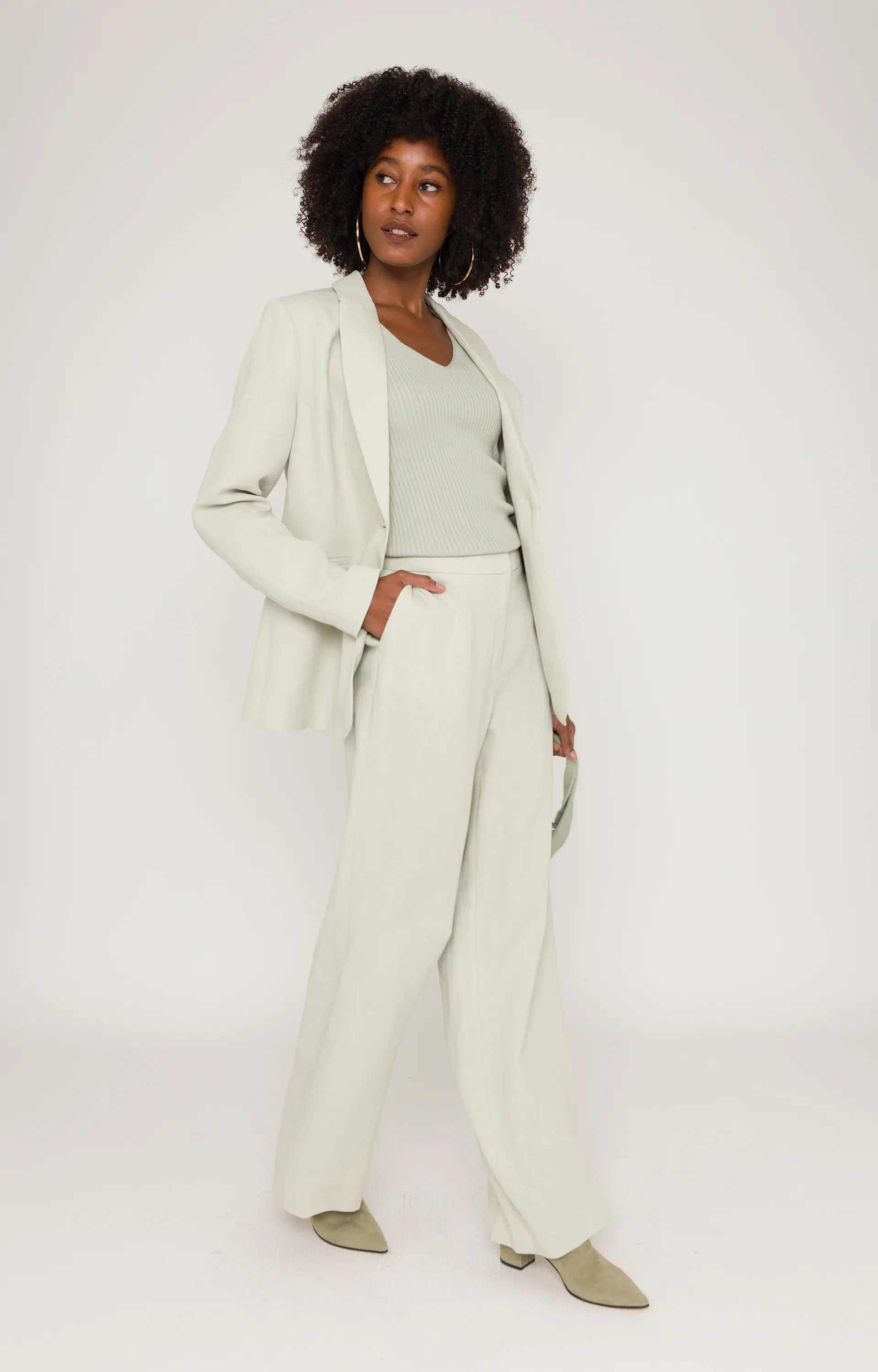 ANNA 19A02-02981 Broek