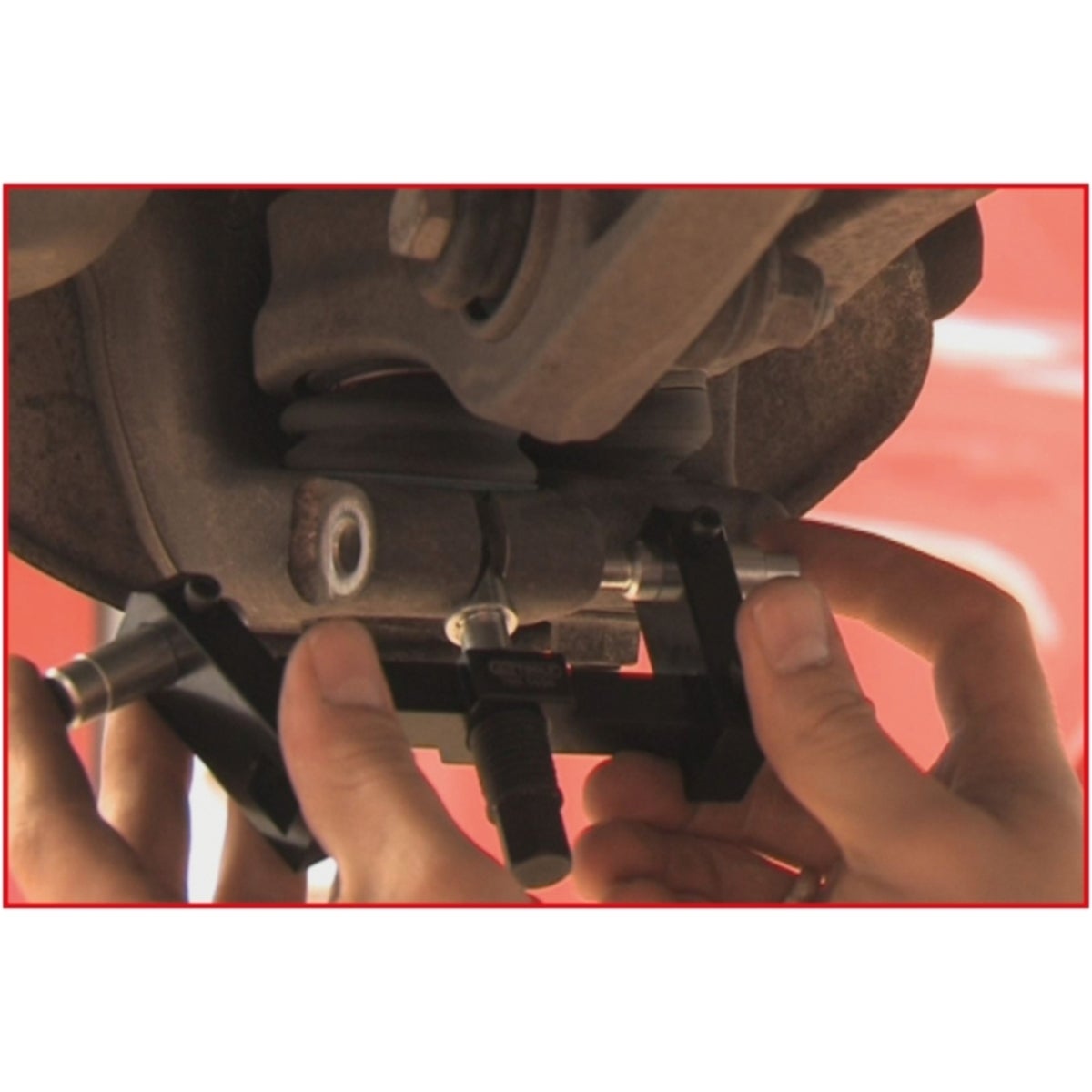 FOT_ANW_ALG_AUTO_700_5650_AW7_SALL_AING_V1