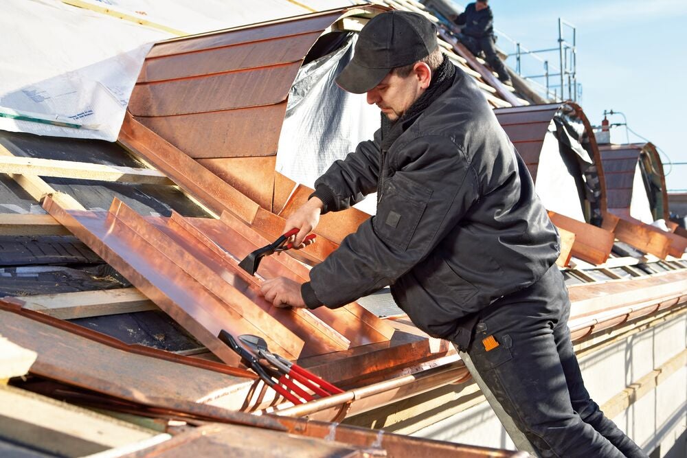 d341-p_work_roof