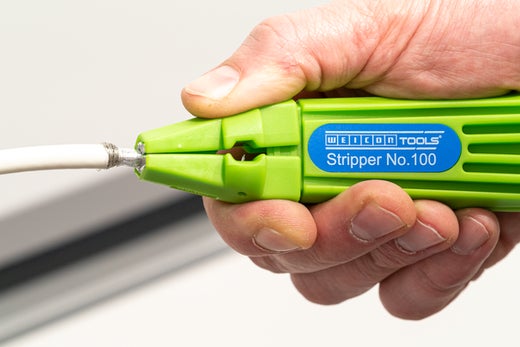 AWB_54000100_Stripper_No_100_Green_Line_09