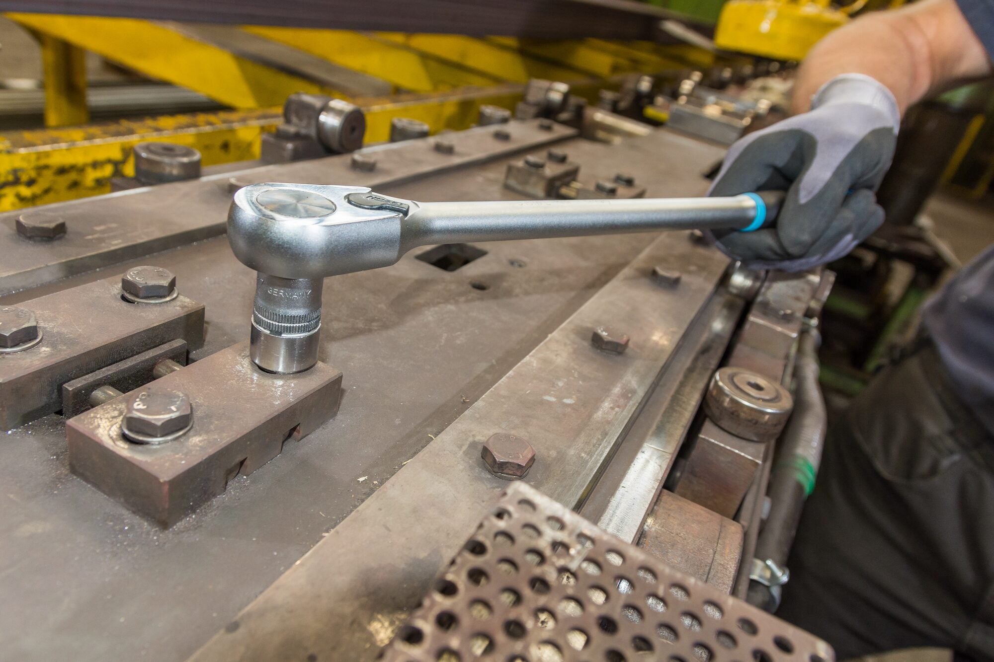 916hpl_anwendung_industrie_1