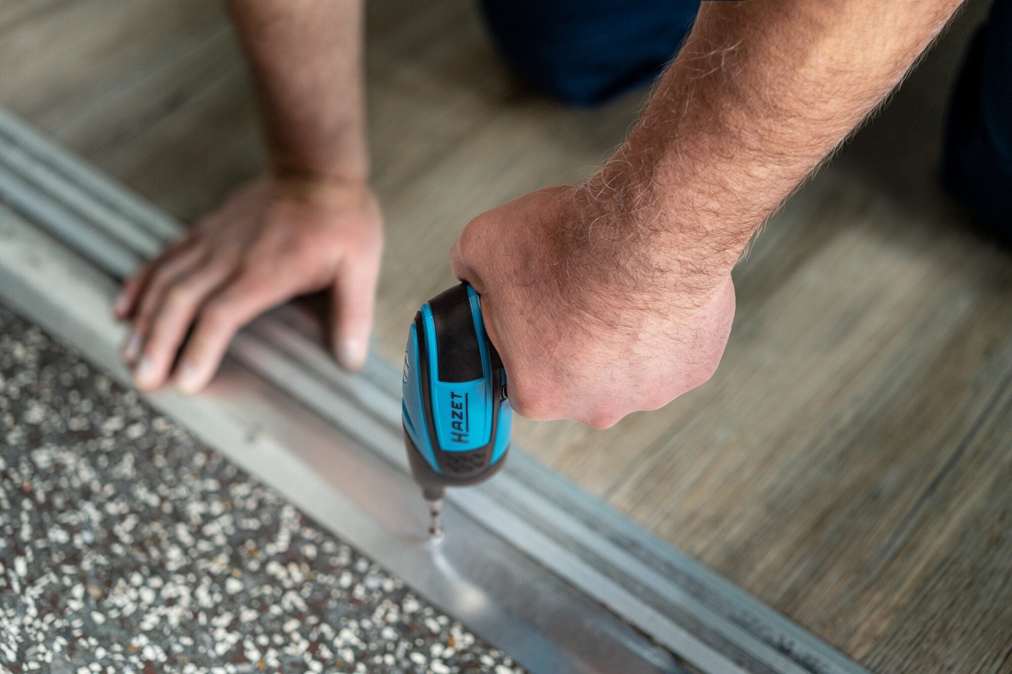 9230b-1_anwendung_handwerk_1