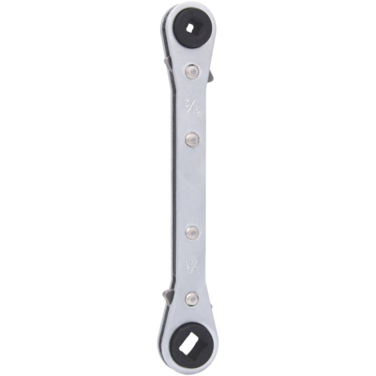 FOT_PRO_VAR_130_0122_2_SALL_AING_V1