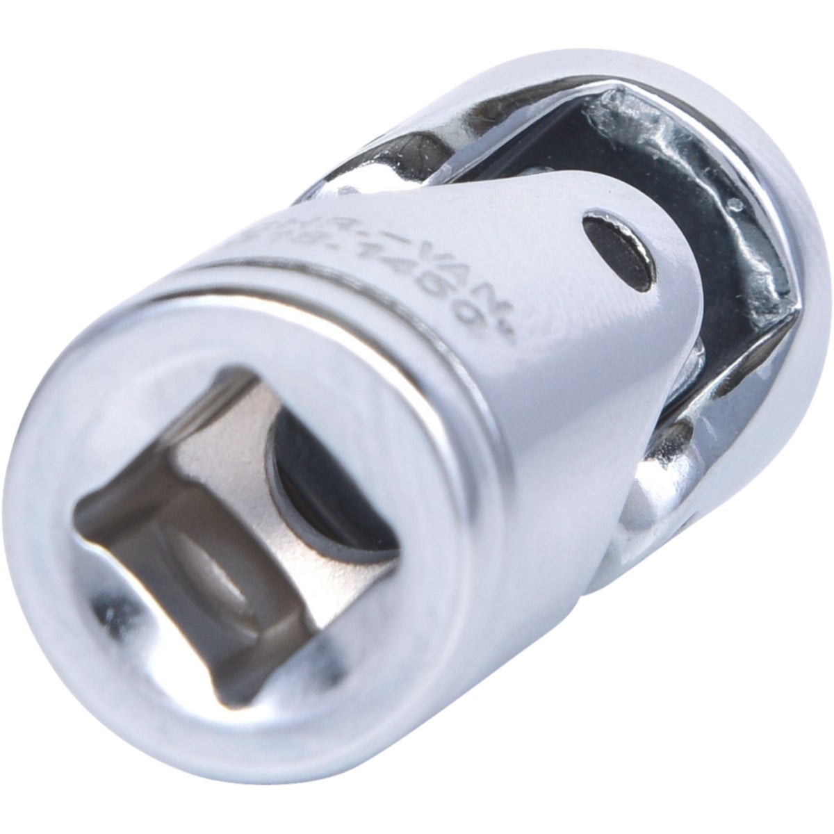 FOT_PRO_VAR_918_1450_2_SALL_AING_V1