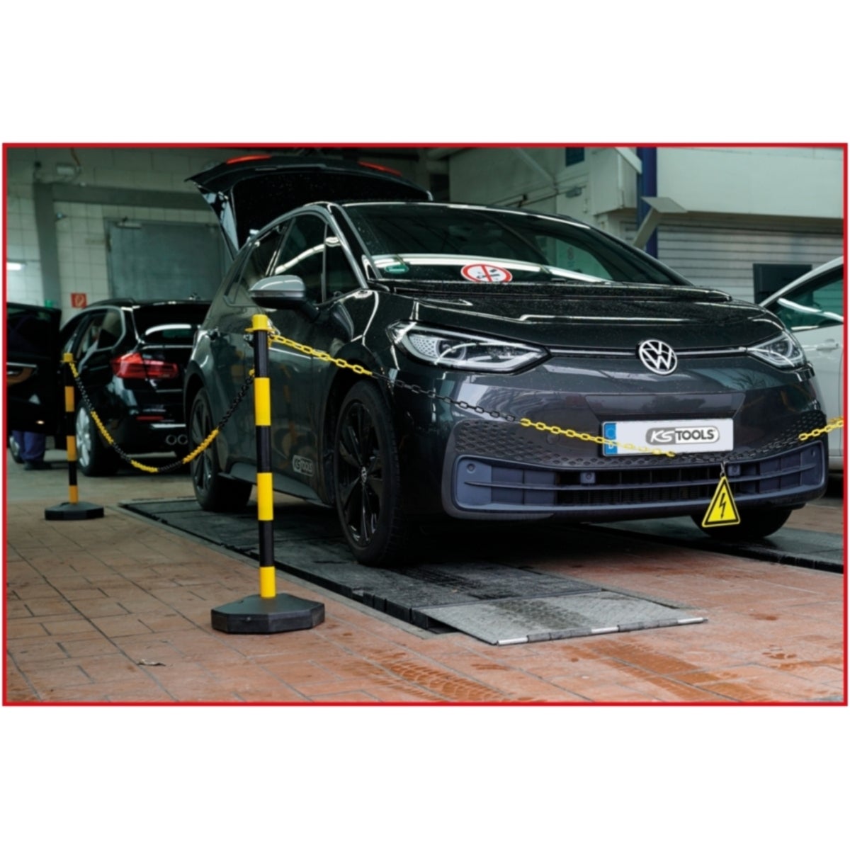 FOT_ANW_ALG_AUTO_117_1550_AW1_SALL_AING_V1